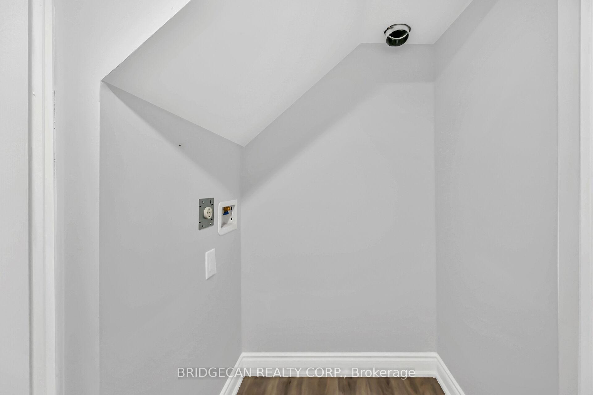 Photo 24 of 220 Grenffel Street, Hamilton, Crown Point — HOMEH