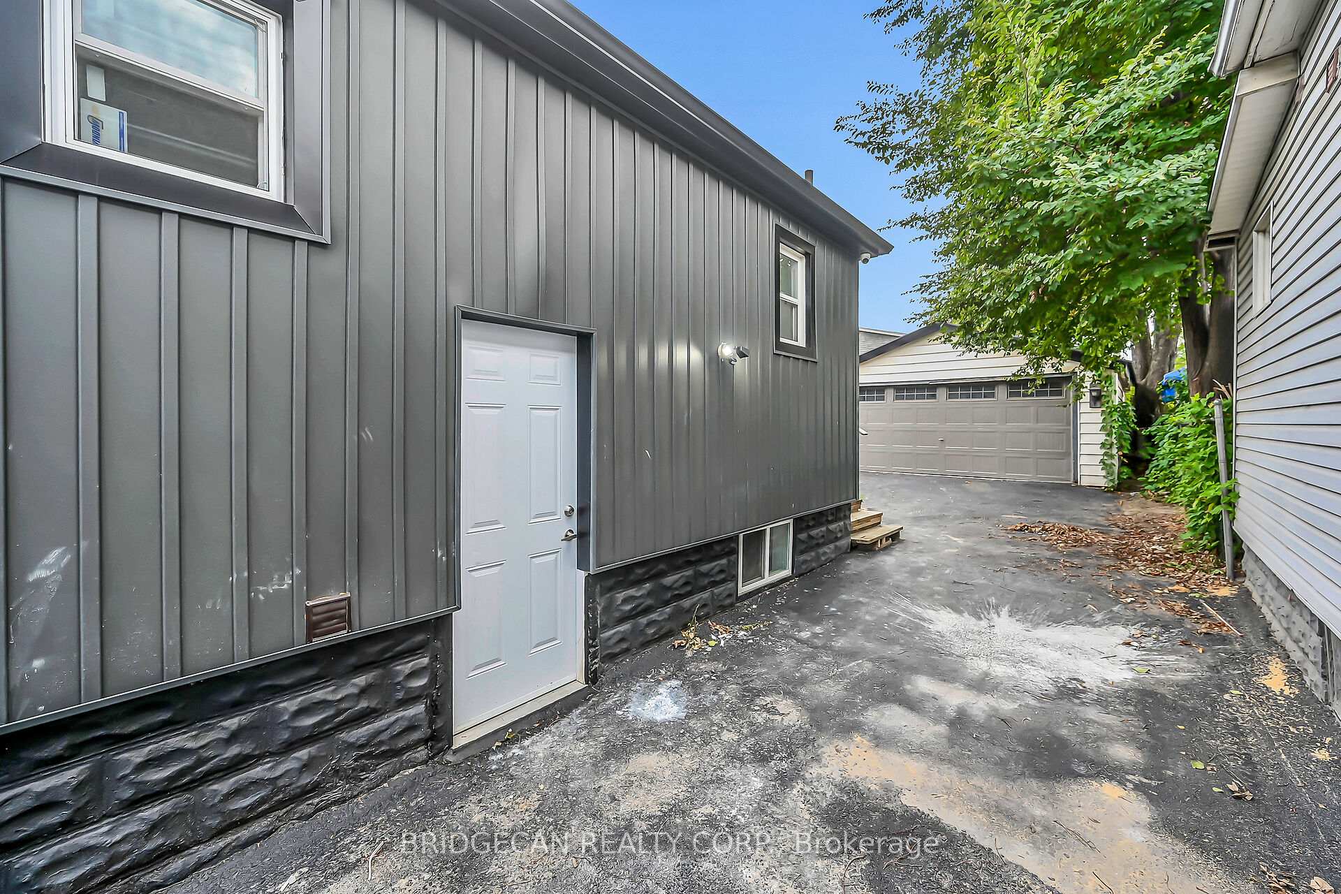 Photo 14 of 220 Grenffel Street, Hamilton, Crown Point — HOMEH