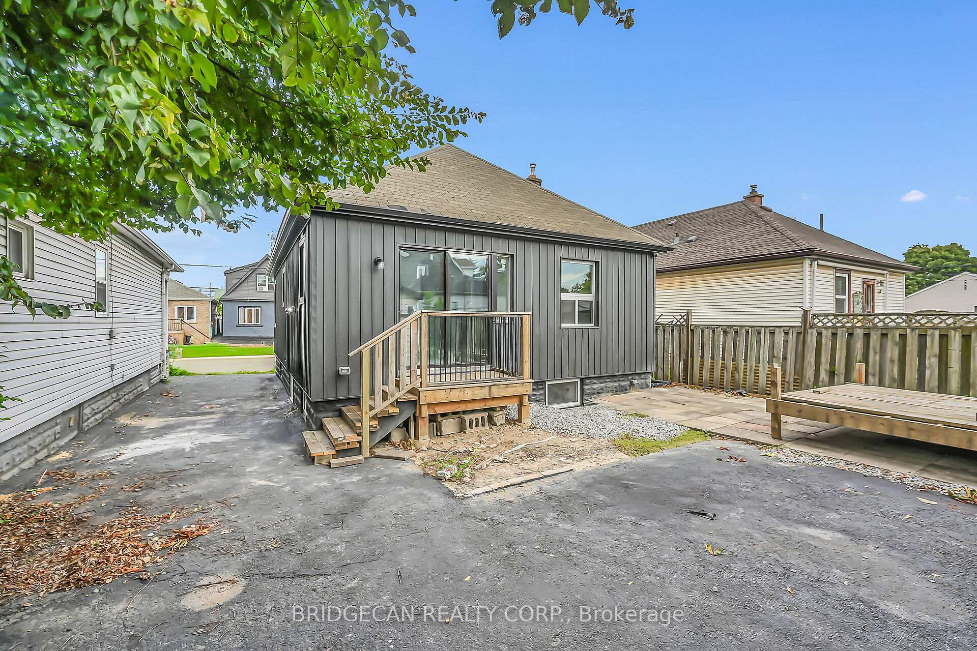 Photo 15 of 220 Grenffel Street, Hamilton, Crown Point — HOMEH