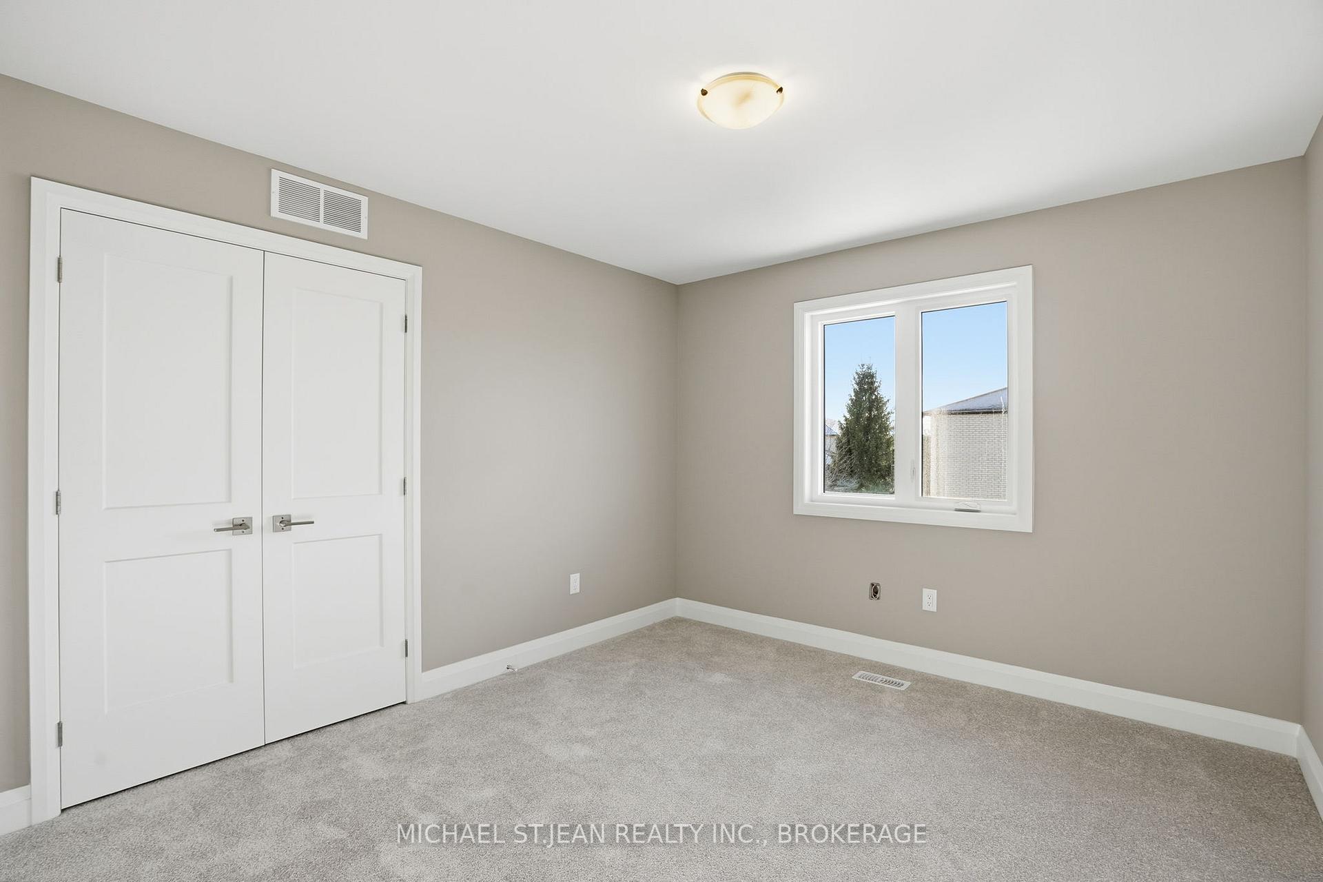 Photo 37 of Lot 7 Klein Circle, Hamilton, Ancaster — HOMEH