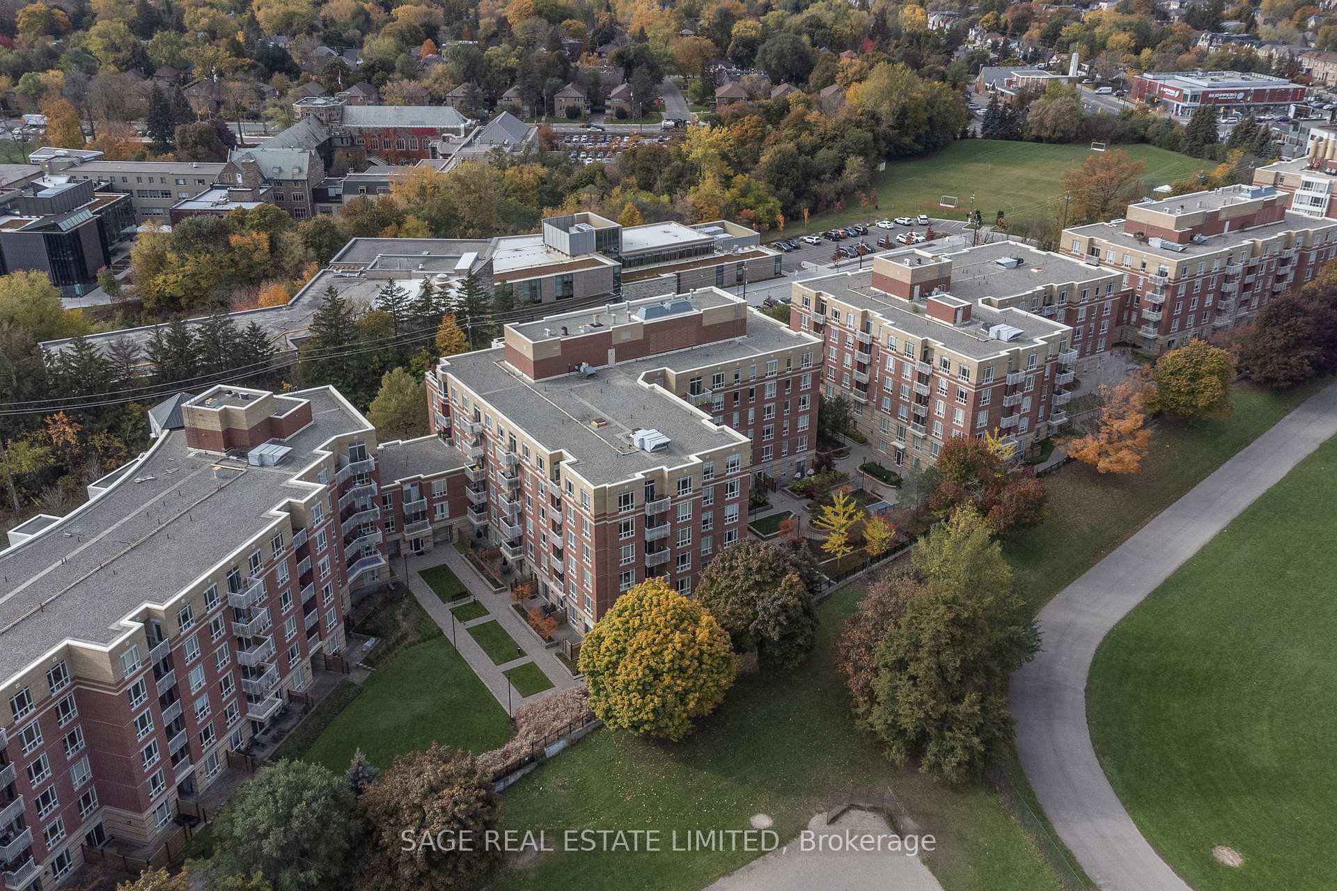 Front of Unit 212, 485 Rosewell Avenue