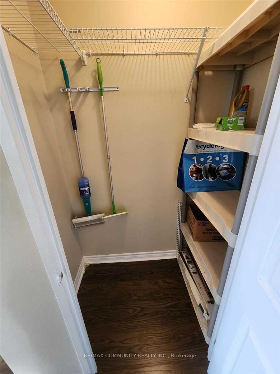 Photo 8 of Unit 1405, 26 Hanover Road, Brampton, Queen Street Corridor — HOMEH