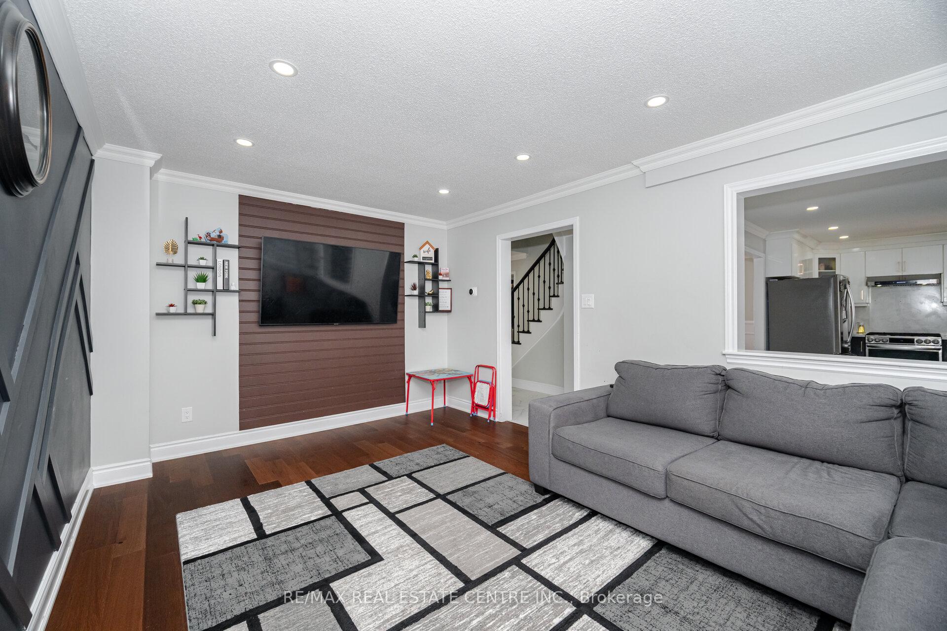 Photo 20 of 20 St Mark Place, Brampton, Northwood Park — HOMEH