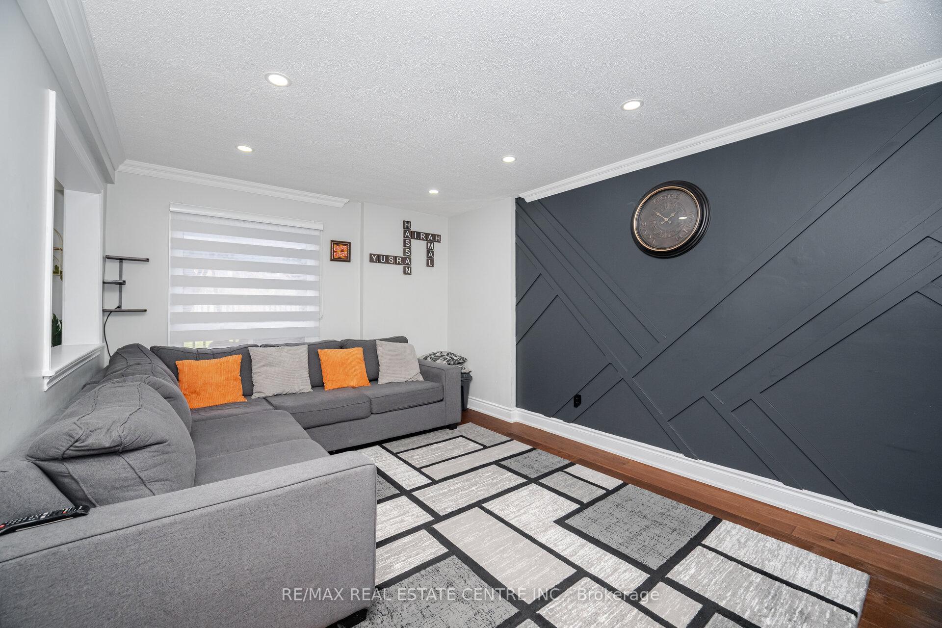 Photo 32 of 20 St Mark Place, Brampton, Northwood Park — HOMEH