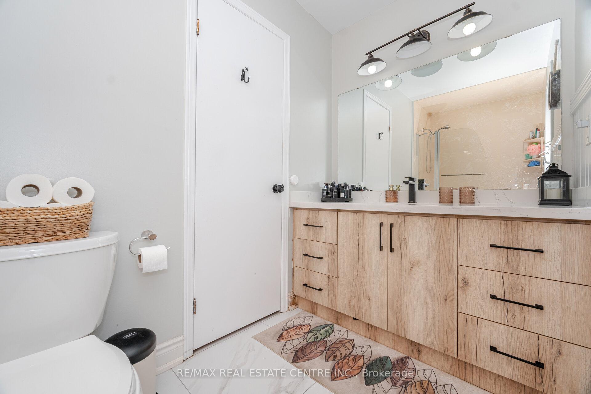 Photo 31 of 20 St Mark Place, Brampton, Northwood Park — HOMEH