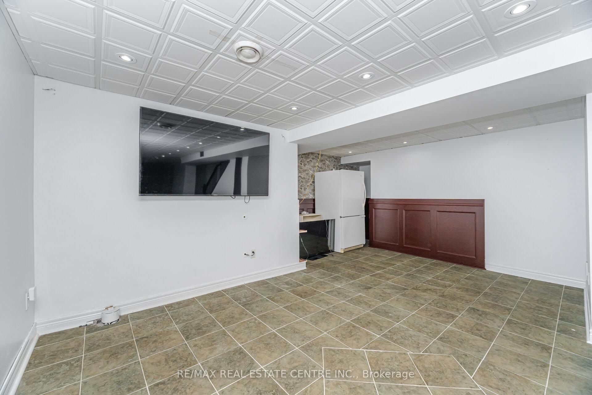 Photo 35 of 20 St Mark Place, Brampton, Northwood Park — HOMEH