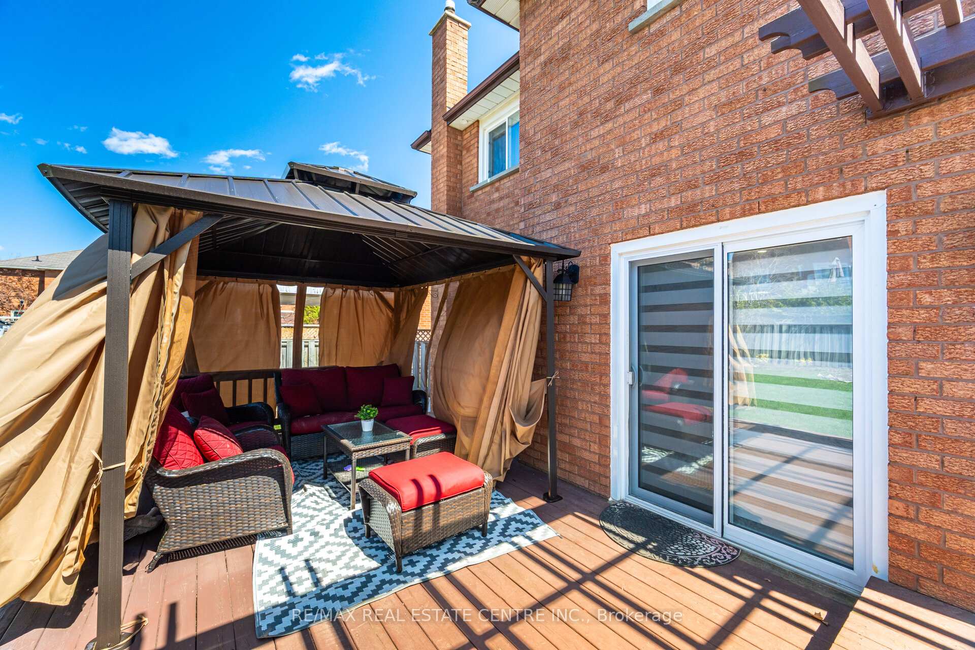 Photo 39 of 20 St Mark Place, Brampton, Northwood Park — HOMEH
