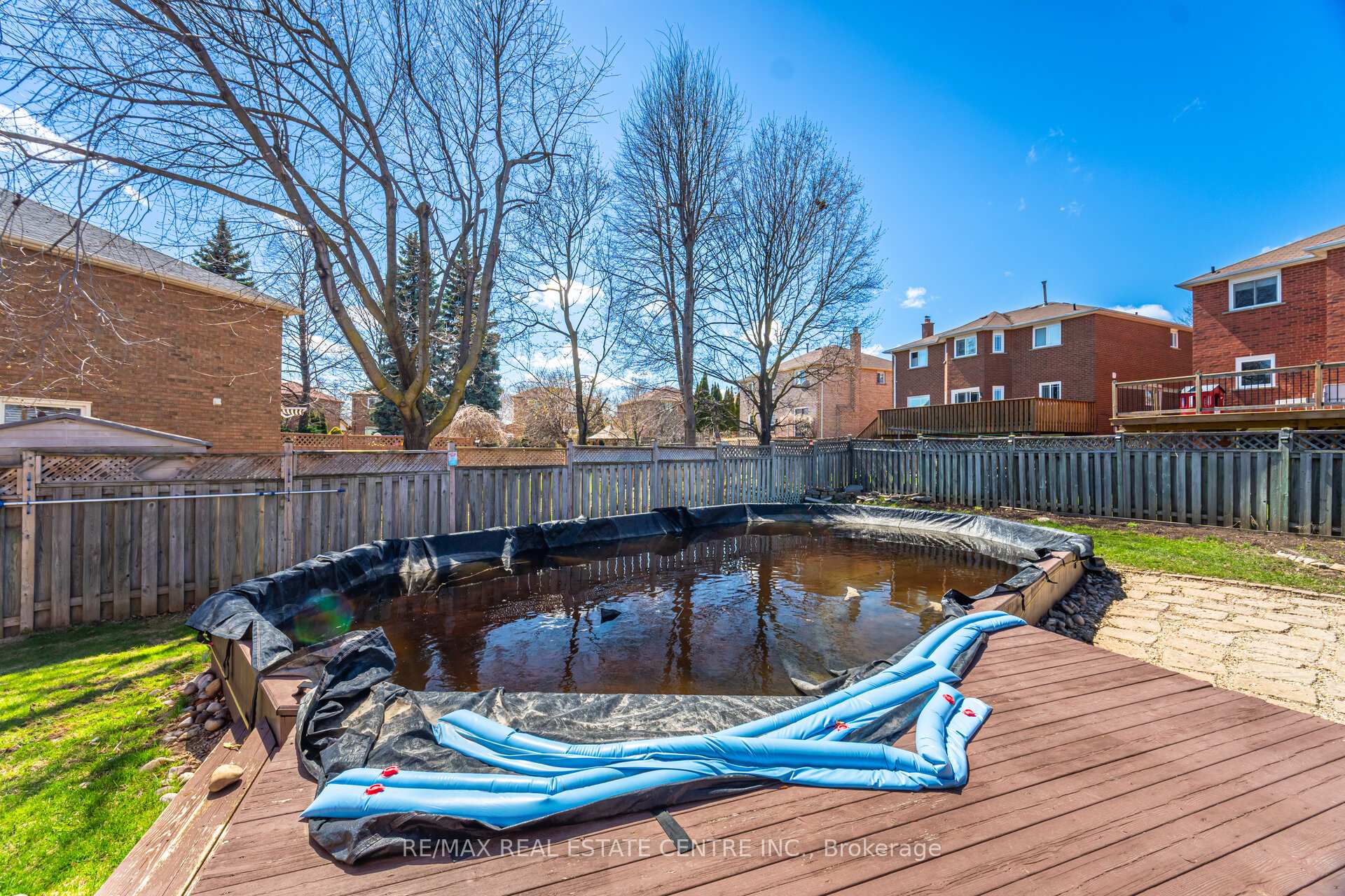 Photo 45 of 20 St Mark Place, Brampton, Northwood Park — HOMEH