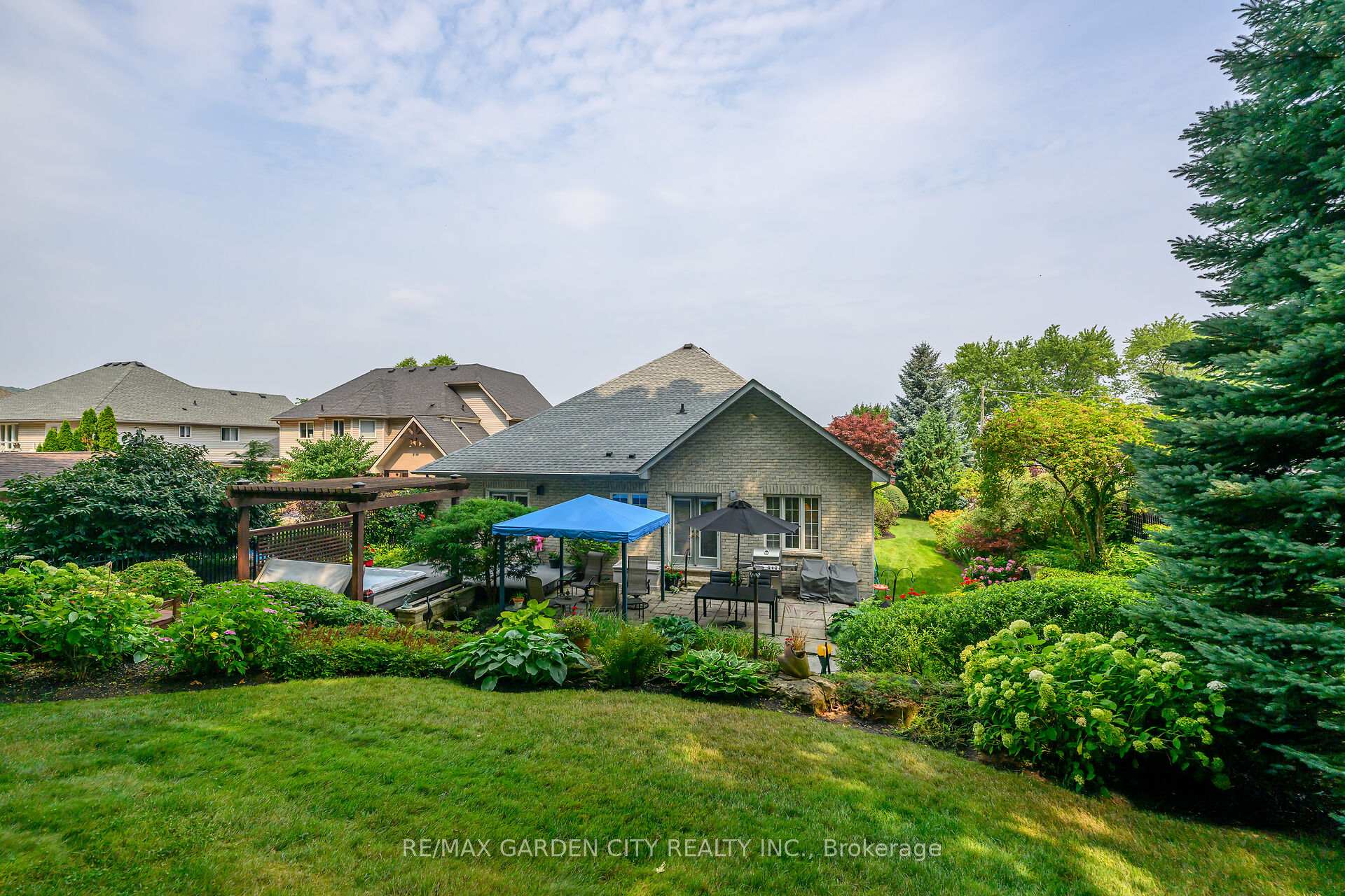 Photo 4 of 19 Bell Avenue, Grimsby, Grimsby East — HOMEH