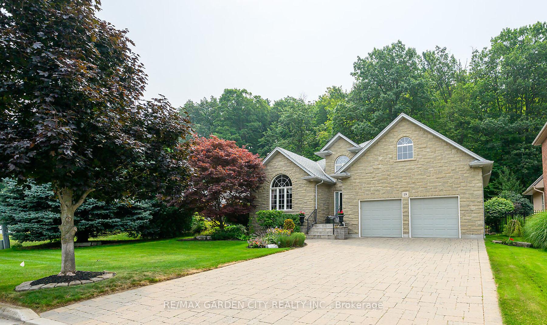Photo 19 of 19 Bell Avenue, Grimsby, Grimsby East — HOMEH