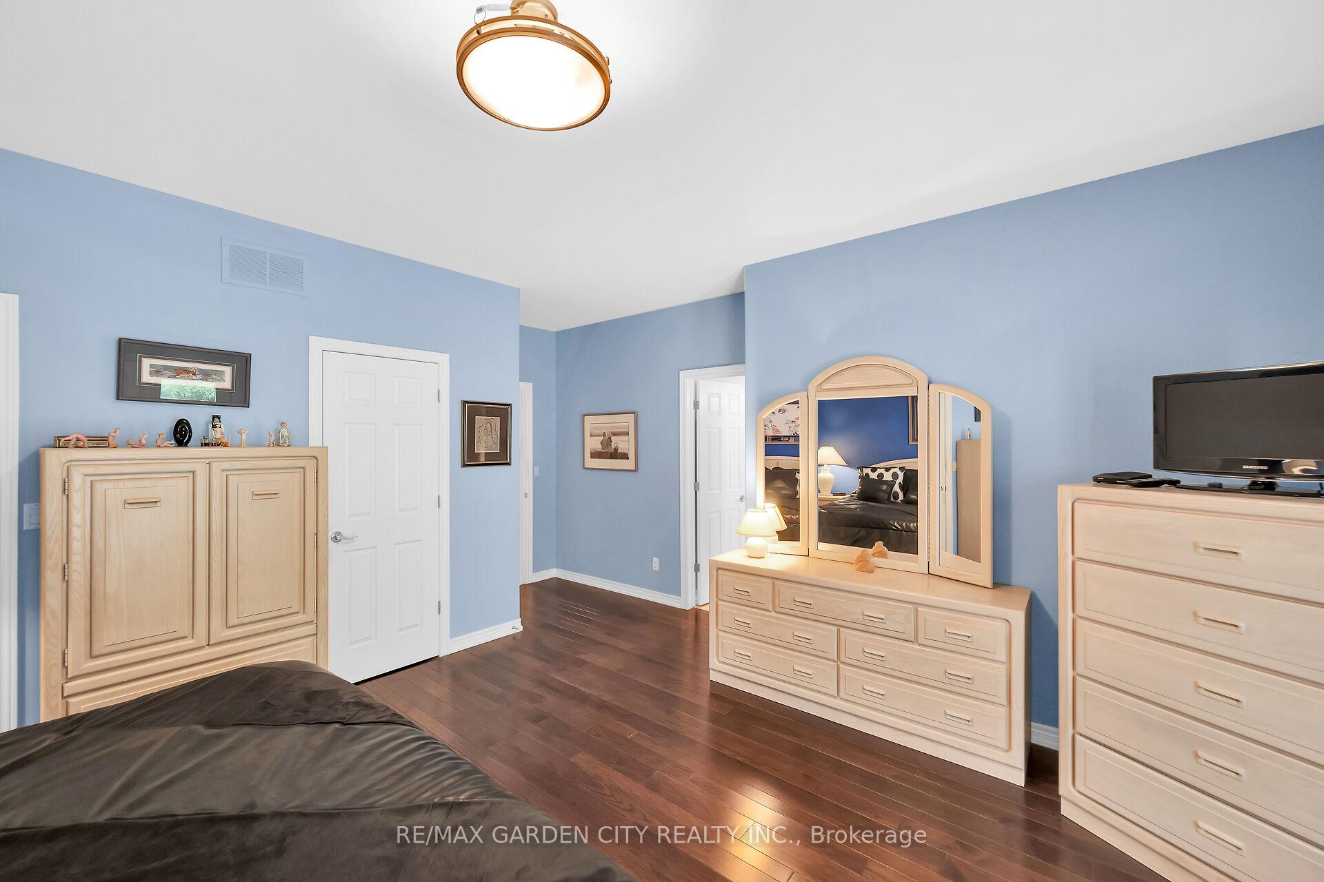 Photo 16 of 19 Bell Avenue, Grimsby, Grimsby East — HOMEH