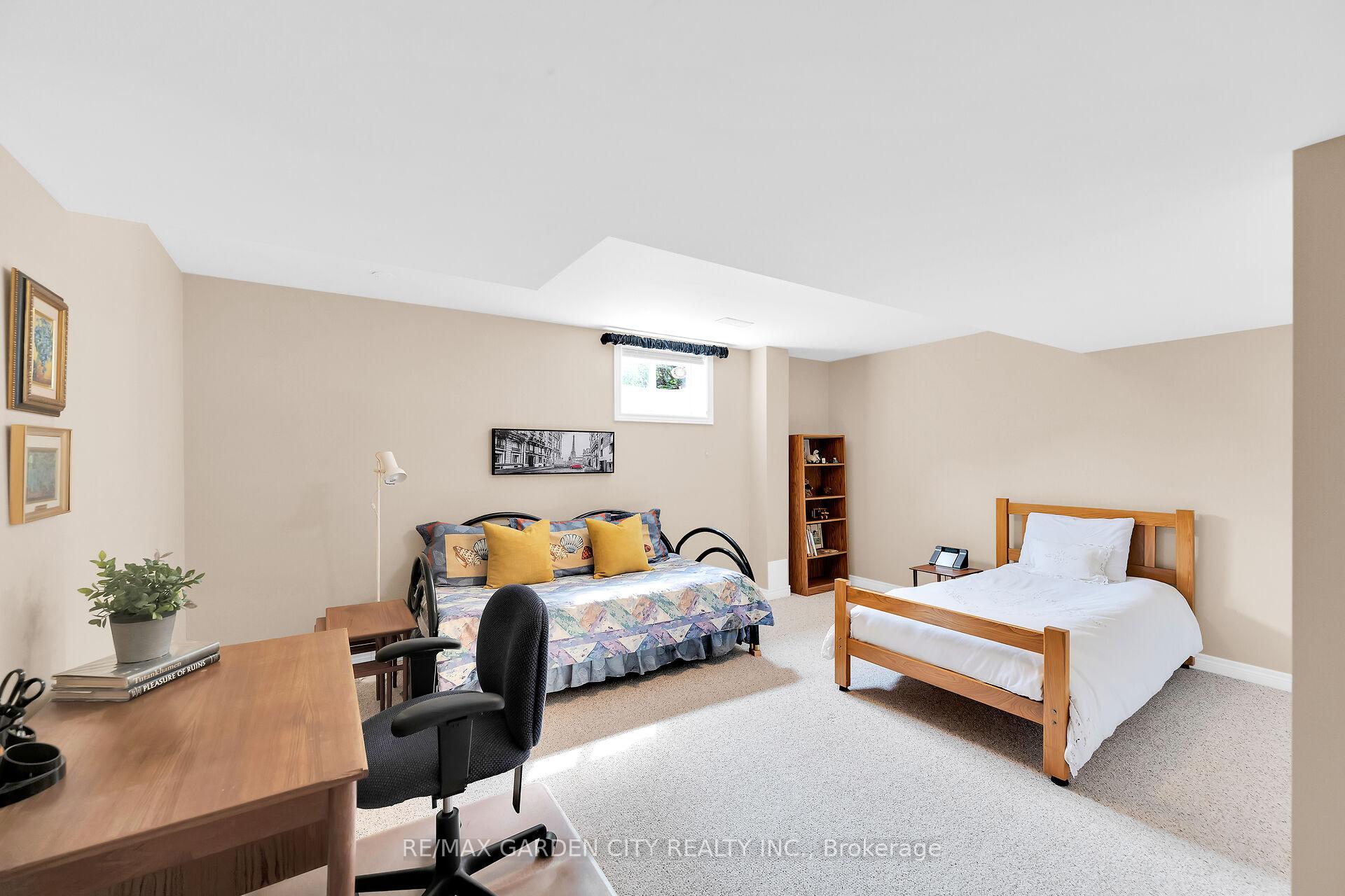 Photo 30 of 19 Bell Avenue, Grimsby, Grimsby East — HOMEH