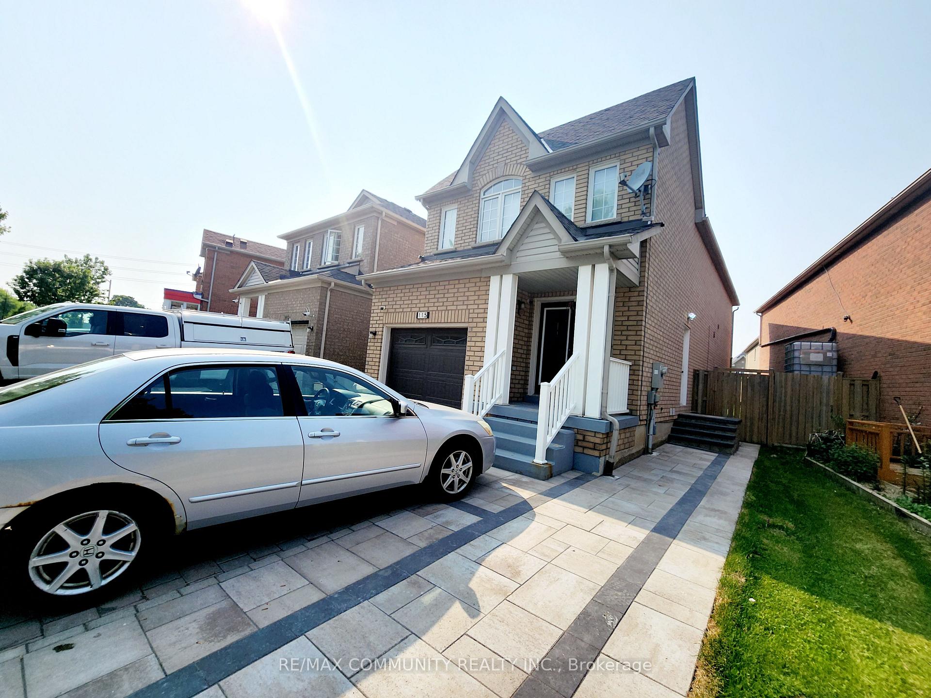 Photo 4 of Unit Basement, 115 Tara Crescent, Markham, Cedarwood — HOMEH