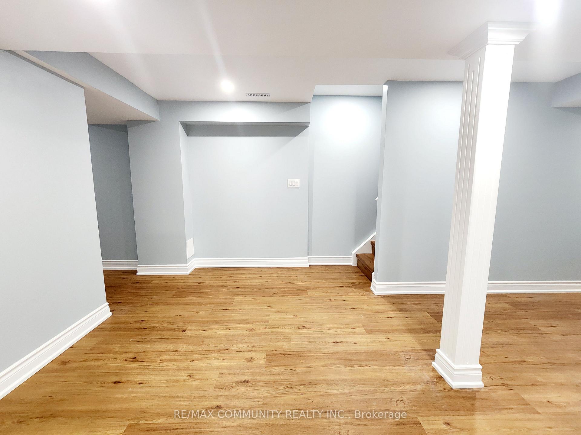 Photo 6 of Unit Basement, 115 Tara Crescent, Markham, Cedarwood — HOMEH