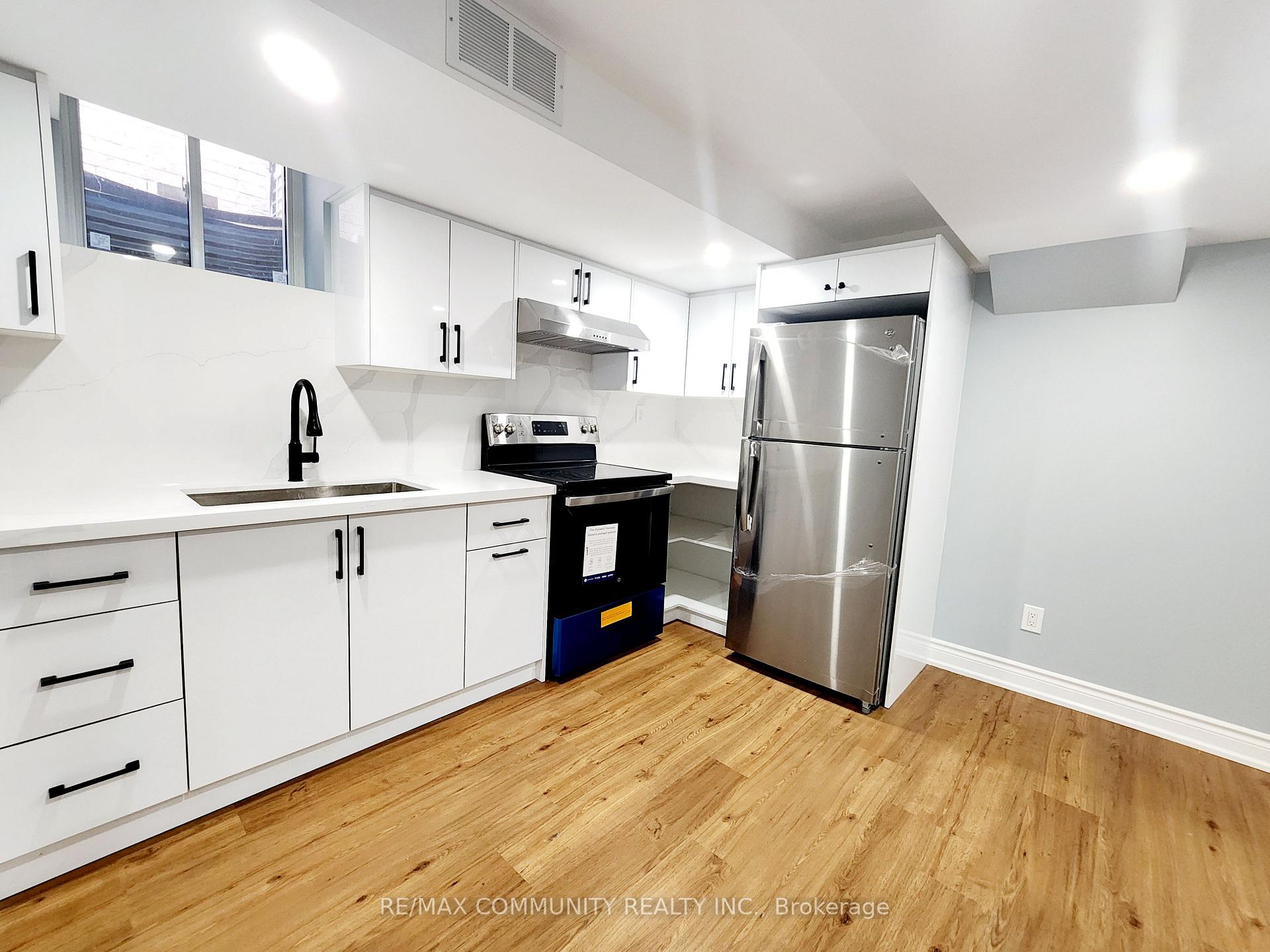 Photo 15 of Unit Basement, 115 Tara Crescent, Markham, Cedarwood — HOMEH