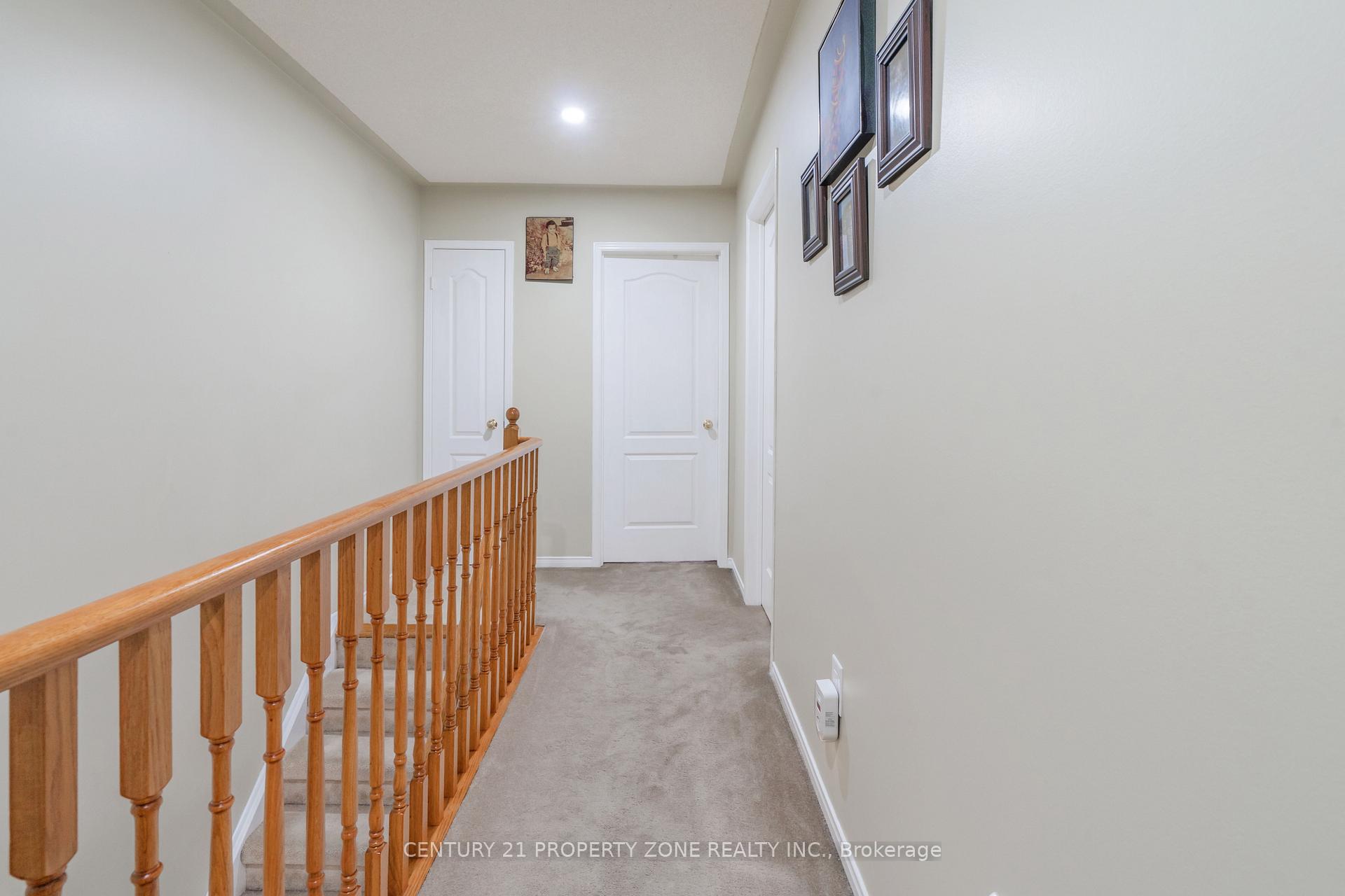 Photo 21 of 51 Bunchberry Way, Brampton, Sandringham-Wellington — HOMEH