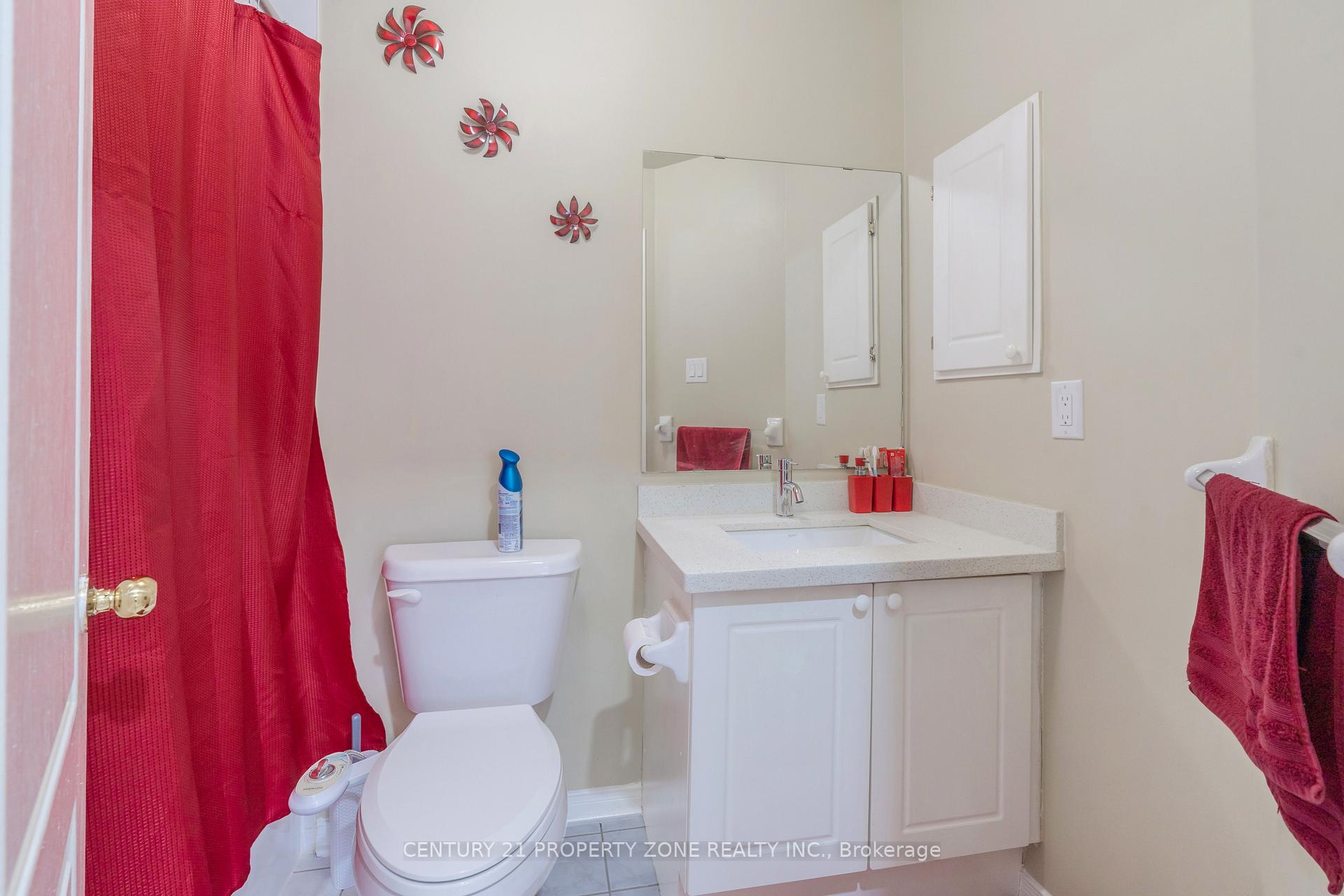 Photo 44 of 51 Bunchberry Way, Brampton, Sandringham-Wellington — HOMEH