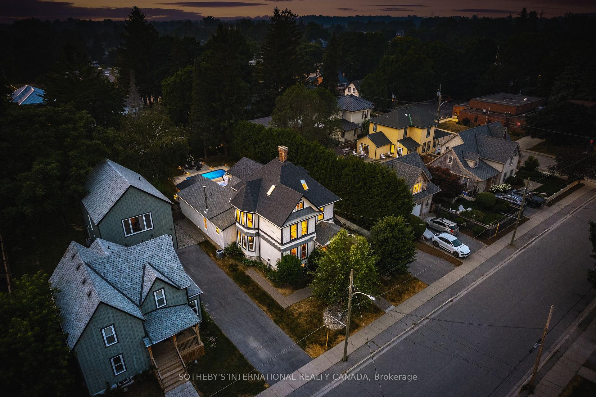 Photo 49 of 29 Queen Street, Prince Edward County, Picton Ward — HOMEH
