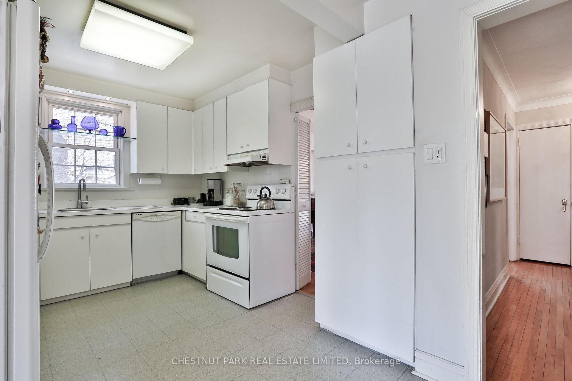 Photo 9 of 87 Tranmer Avenue, Toronto, Yonge-Eglinton — HOMEH