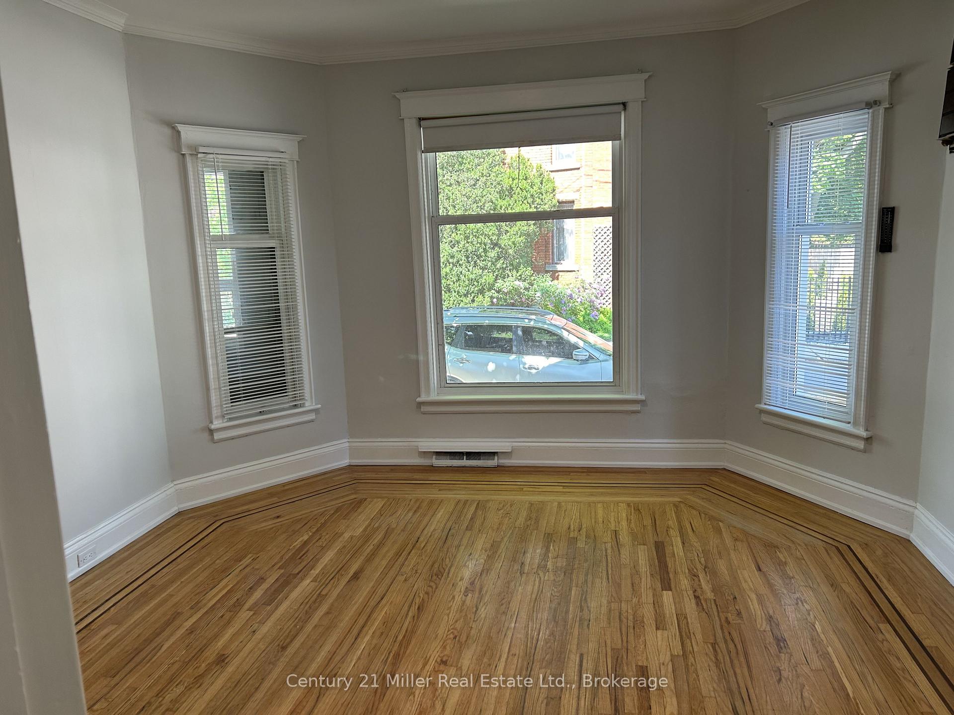 Photo 20 of Unit Main, 307 Cumberland Avenue, Hamilton, Blakeley — HOMEH