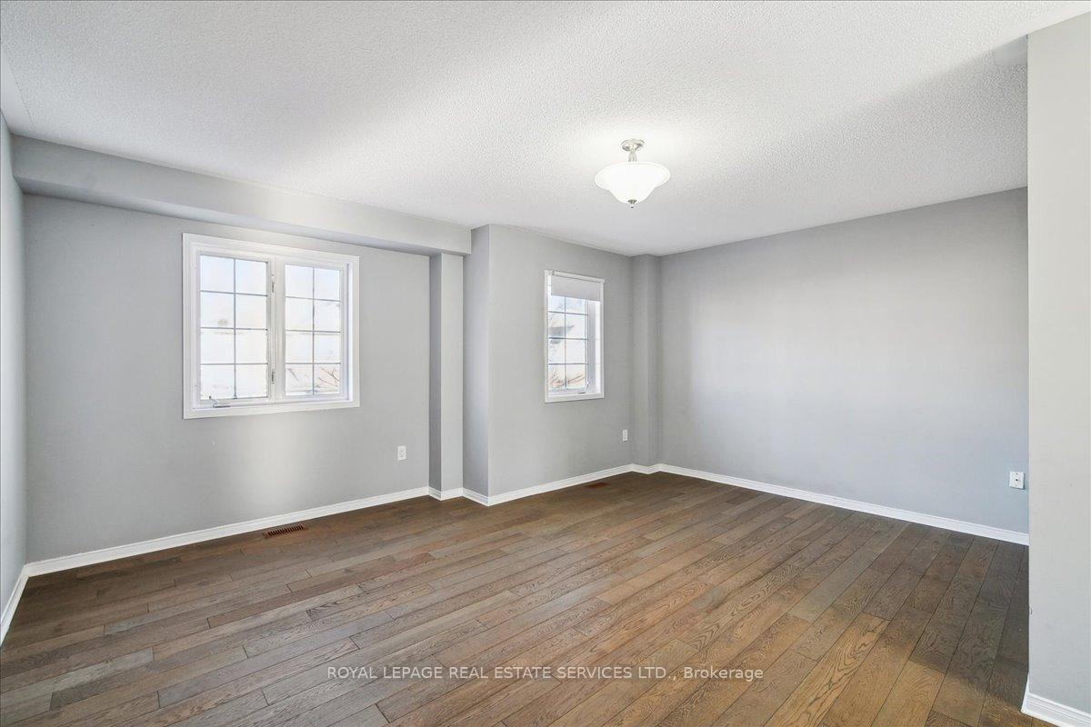 Photo 8 of Unit 32, 710 Spring Gardens Road, Burlington, Bayview — HOMEH