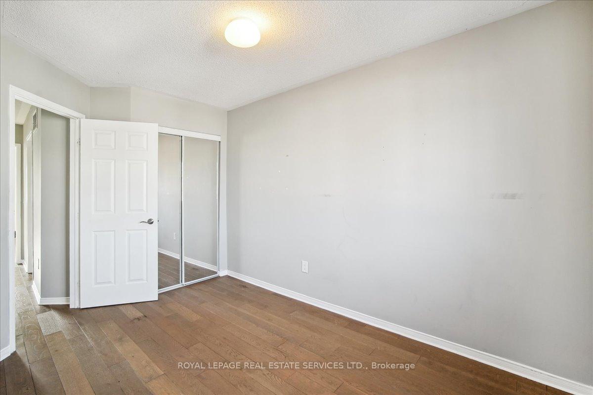 Photo 20 of Unit 32, 710 Spring Gardens Road, Burlington, Bayview — HOMEH