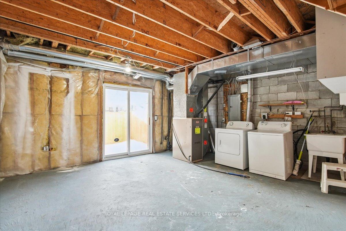 Photo 25 of Unit 32, 710 Spring Gardens Road, Burlington, Bayview — HOMEH