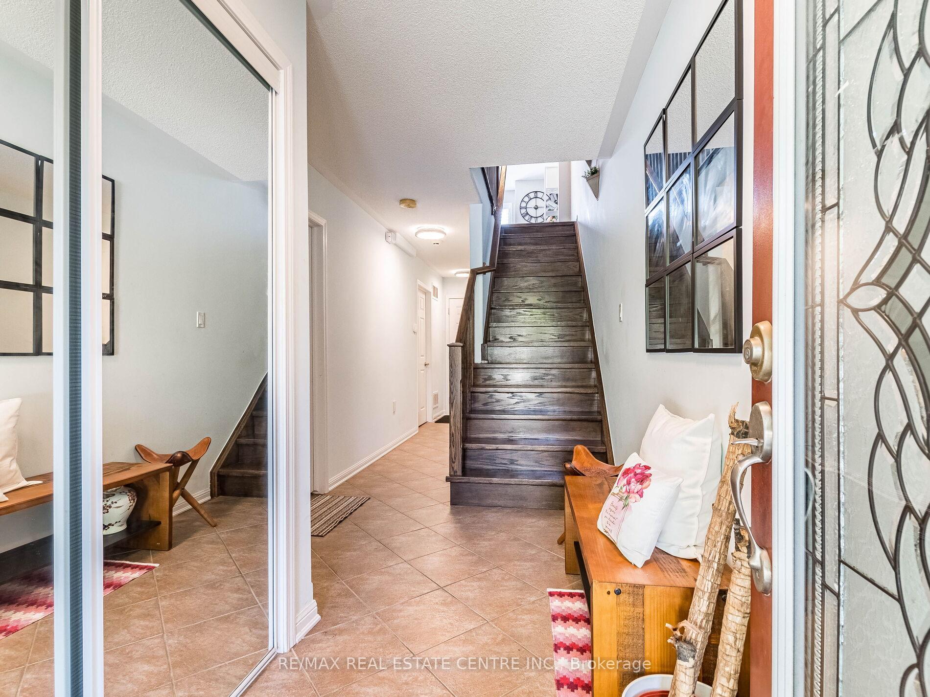 Photo 2 of 673 Holly Avenue, Milton, Coates — HOMEH