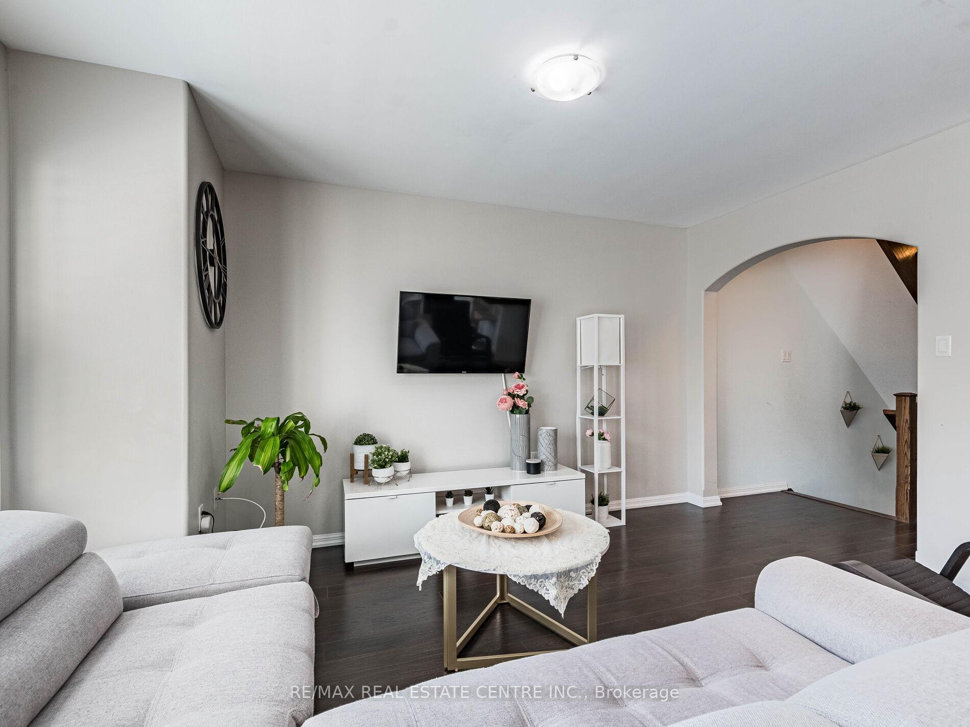 Photo 27 of 673 Holly Avenue, Milton, Coates — HOMEH