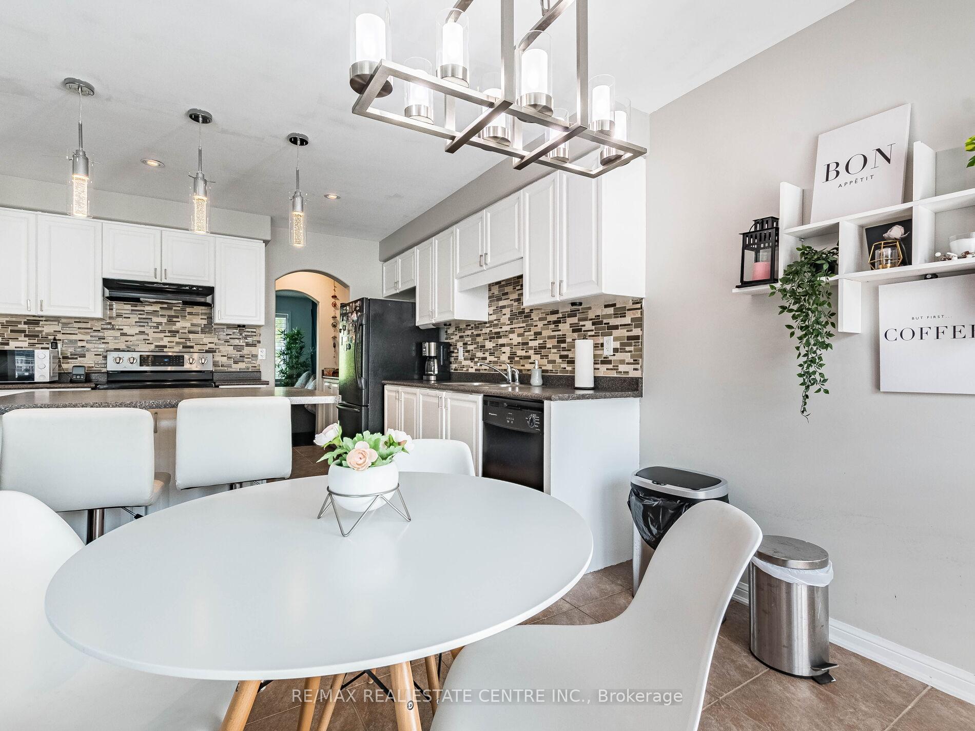Photo 20 of 673 Holly Avenue, Milton, Coates — HOMEH