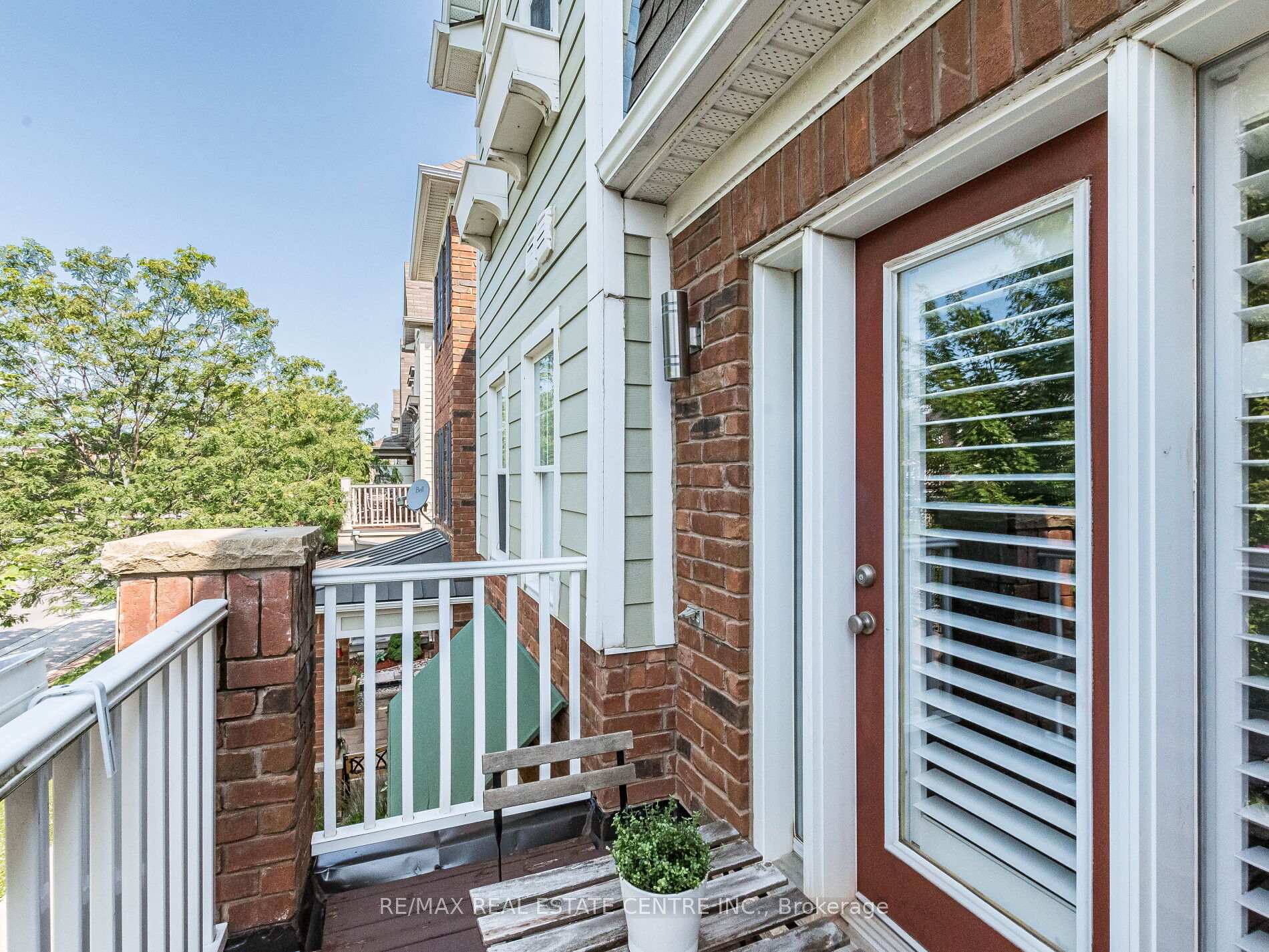 Photo 10 of 673 Holly Avenue, Milton, Coates — HOMEH