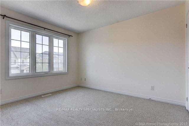 Photo 11 of 125 Donovan Heights, Milton, Scott — HOMEH