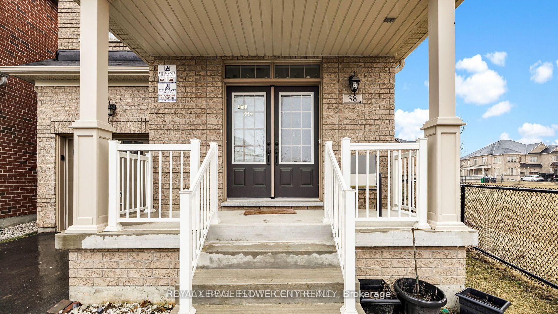 Photo 12 of 38 Clunburry Road, Brampton, Northwest Brampton — HOMEH