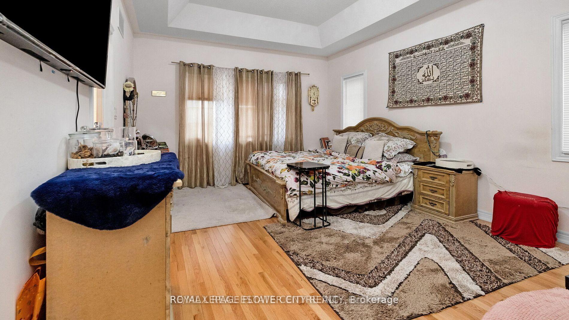 Photo 13 of 38 Clunburry Road, Brampton, Northwest Brampton — HOMEH