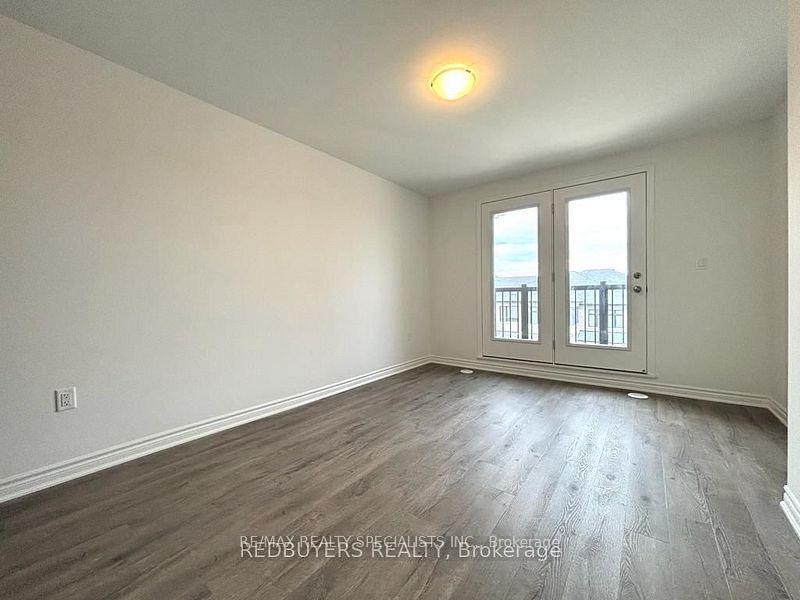 Photo 7 of 45 Keppel Circle S, Brampton, Northwest Brampton — HOMEH