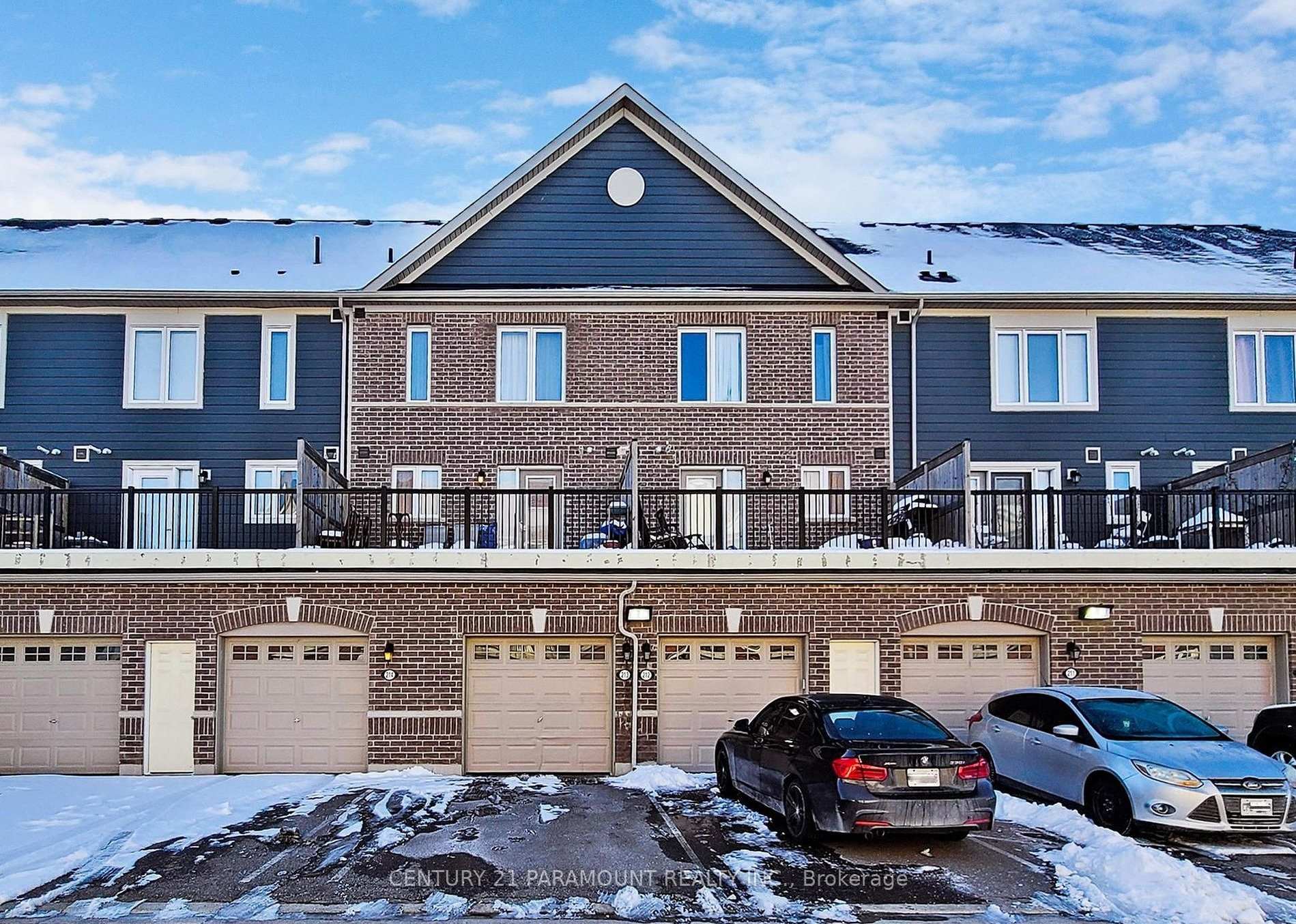 Photo 1 of Unit 213, 250 Sunny Meadow Boulevard, Brampton, Sandringham-Wellington — HOMEH