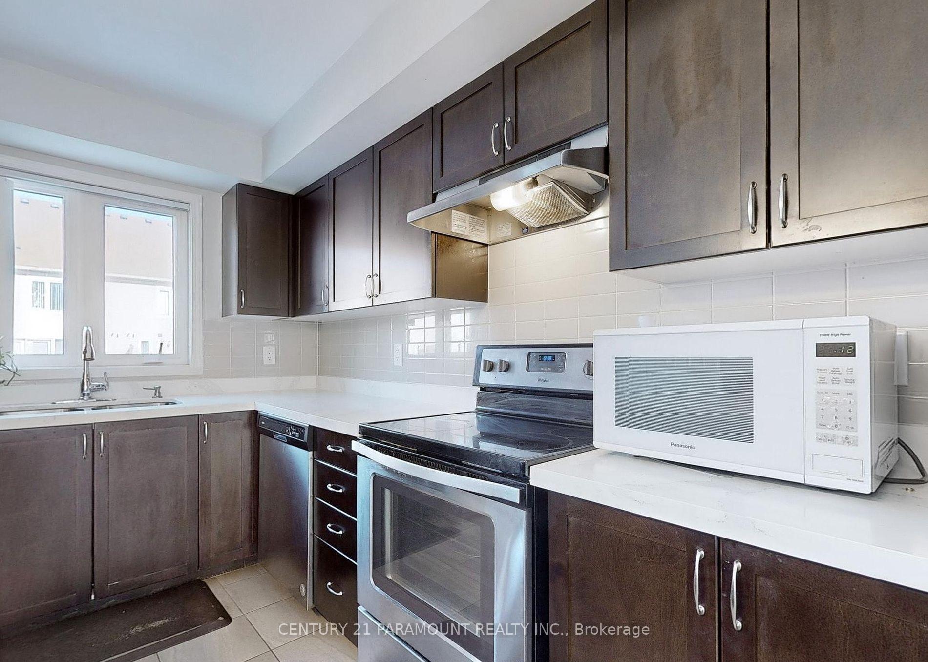 Photo 15 of Unit 213, 250 Sunny Meadow Boulevard, Brampton, Sandringham-Wellington — HOMEH