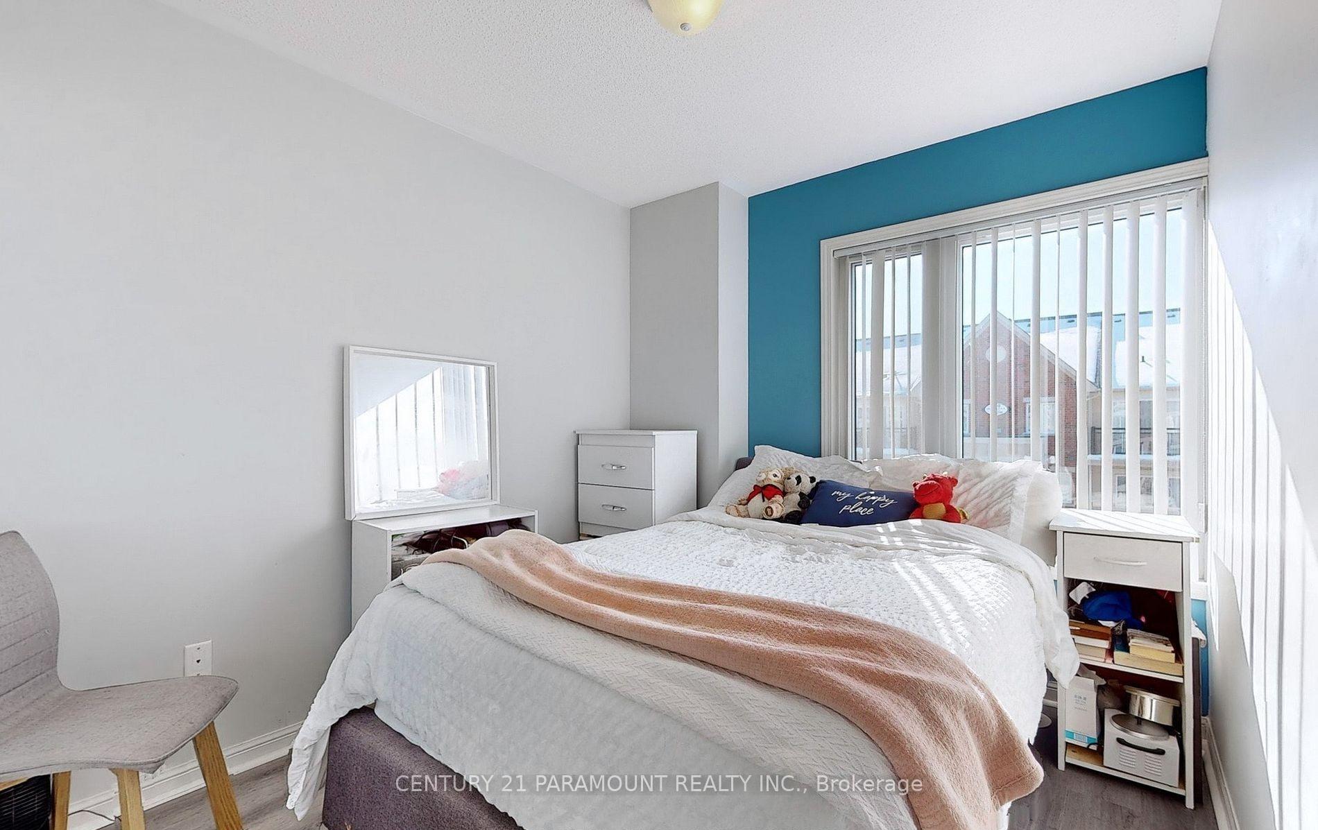 Photo 12 of Unit 213, 250 Sunny Meadow Boulevard, Brampton, Sandringham-Wellington — HOMEH