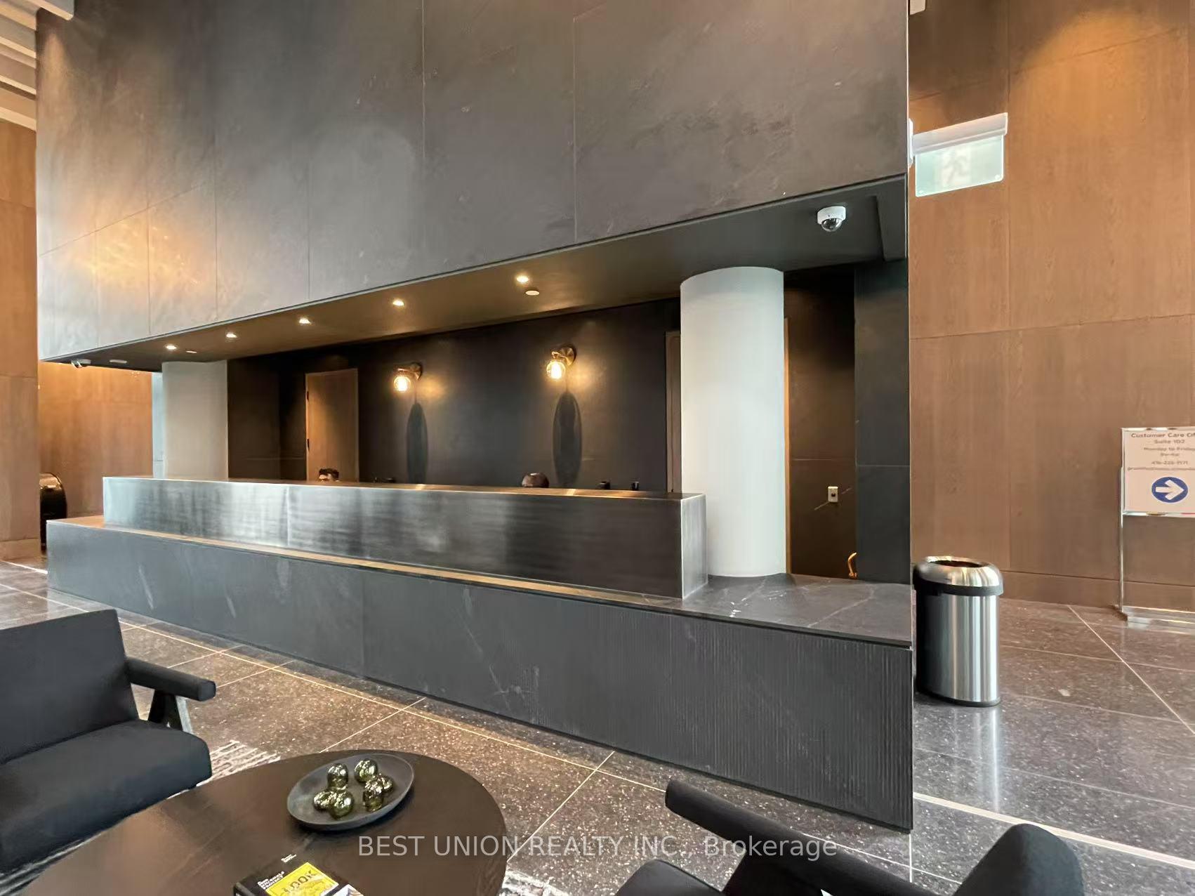 Photo 2 of Unit 2810, 28 Interchange Way, Vaughan, Vaughan Corporate Centre — HOMEH