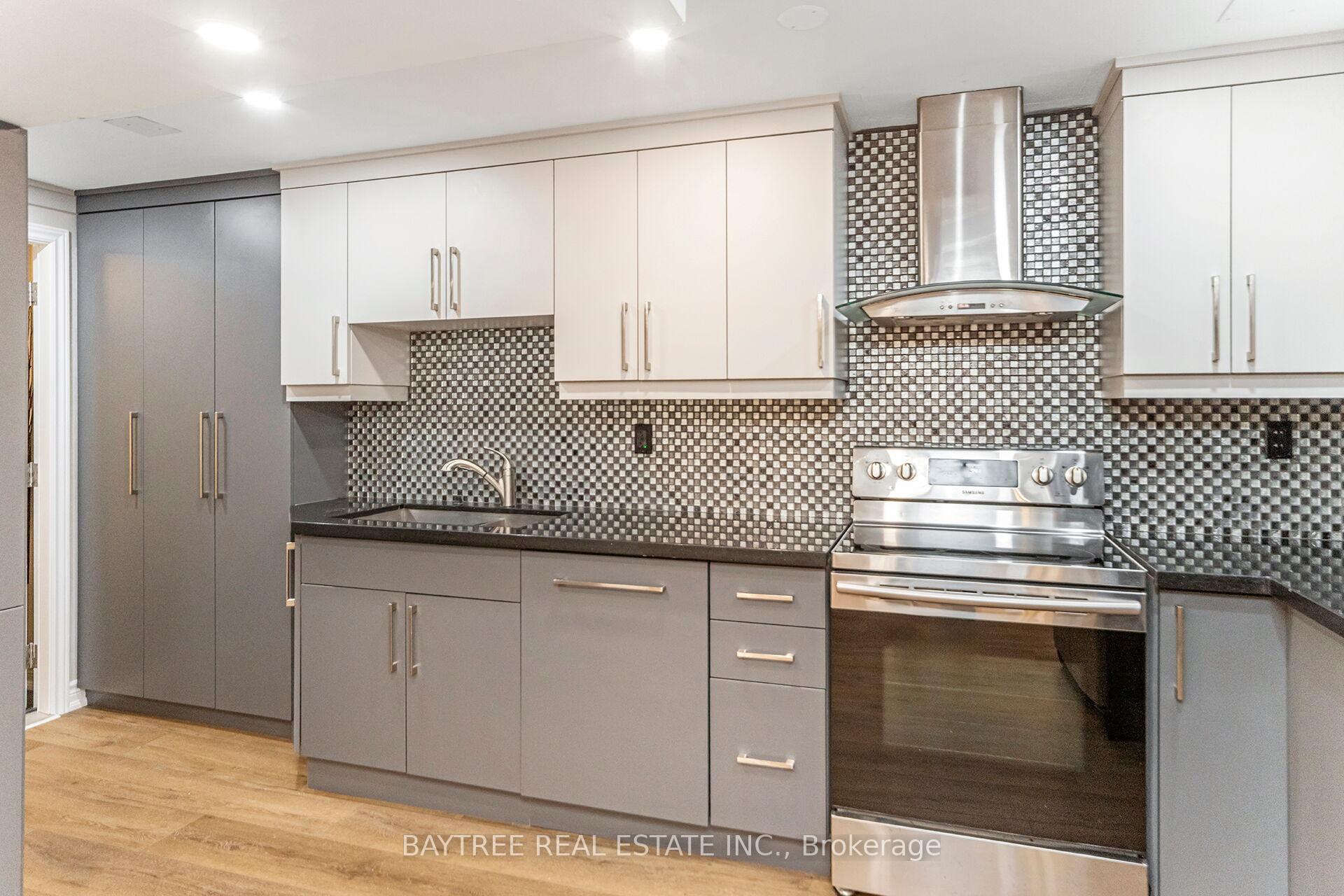 Photo 5 of 6 Marmora Place, Brampton, Central Park — HOMEH