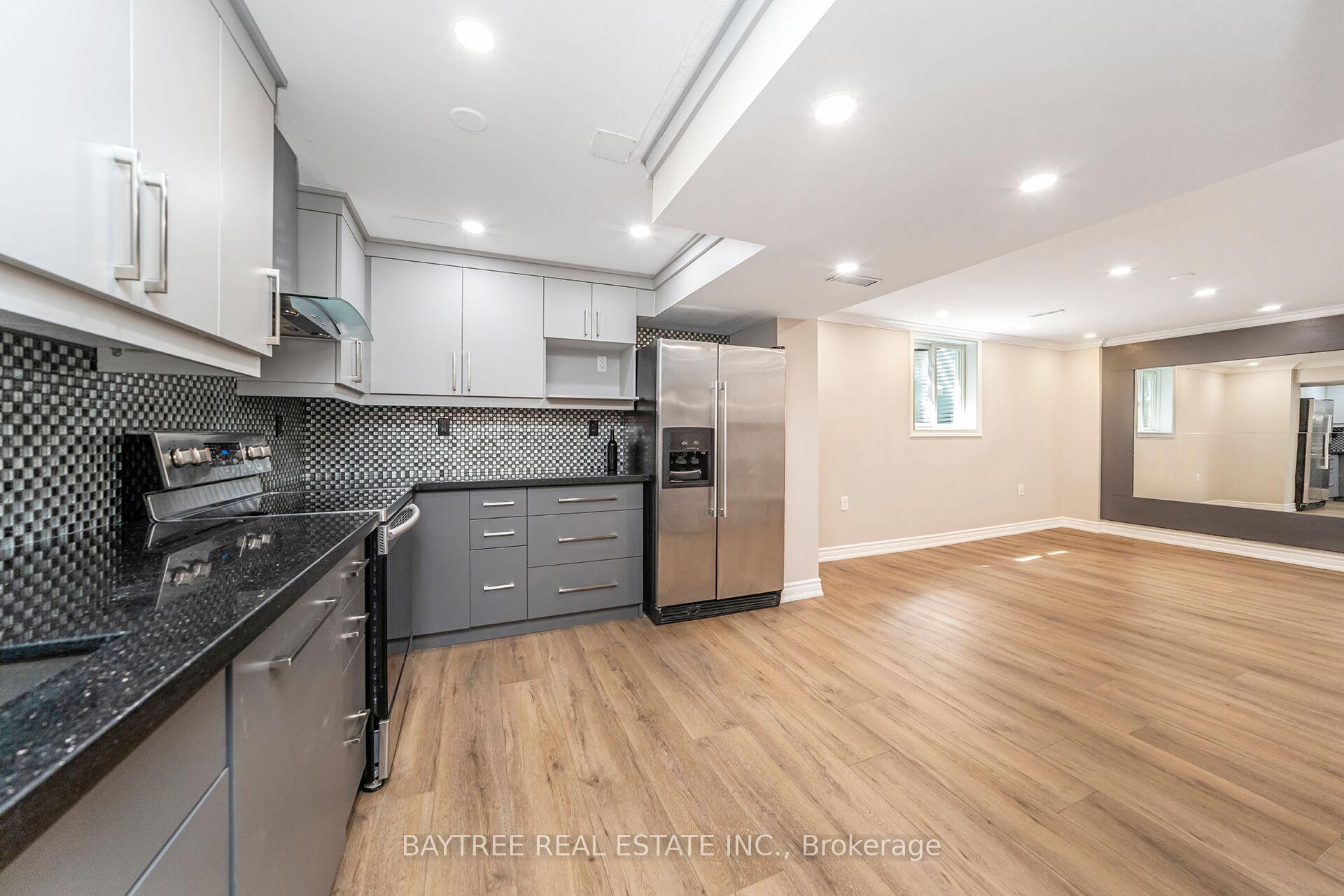 Photo 4 of 6 Marmora Place, Brampton, Central Park — HOMEH