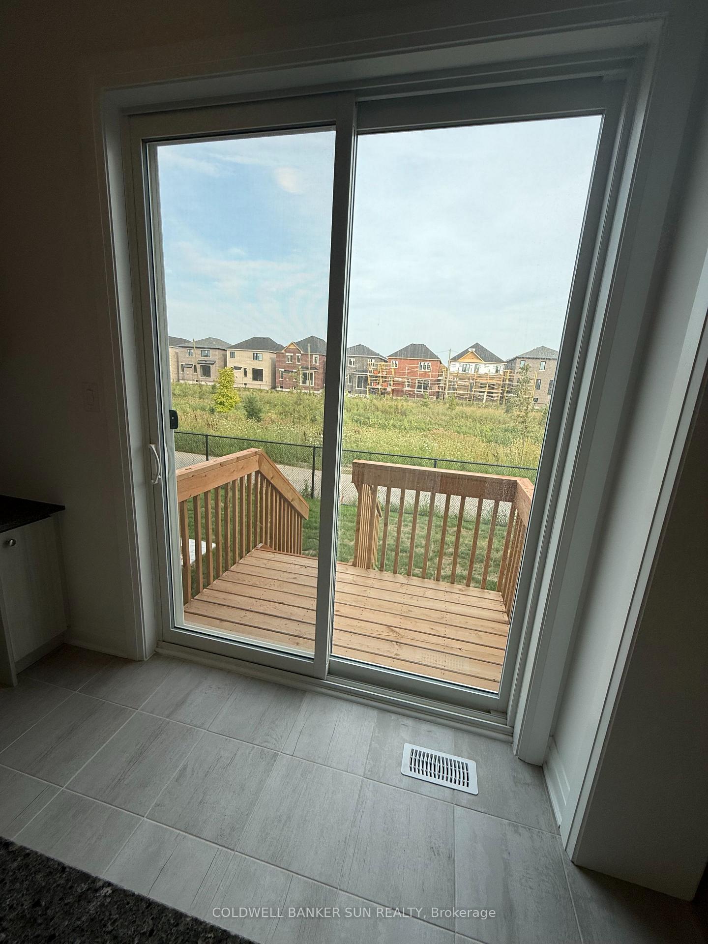 Photo 8 of Unit 24, 1257 Ferguson Drive, Milton, Bowes — HOMEH