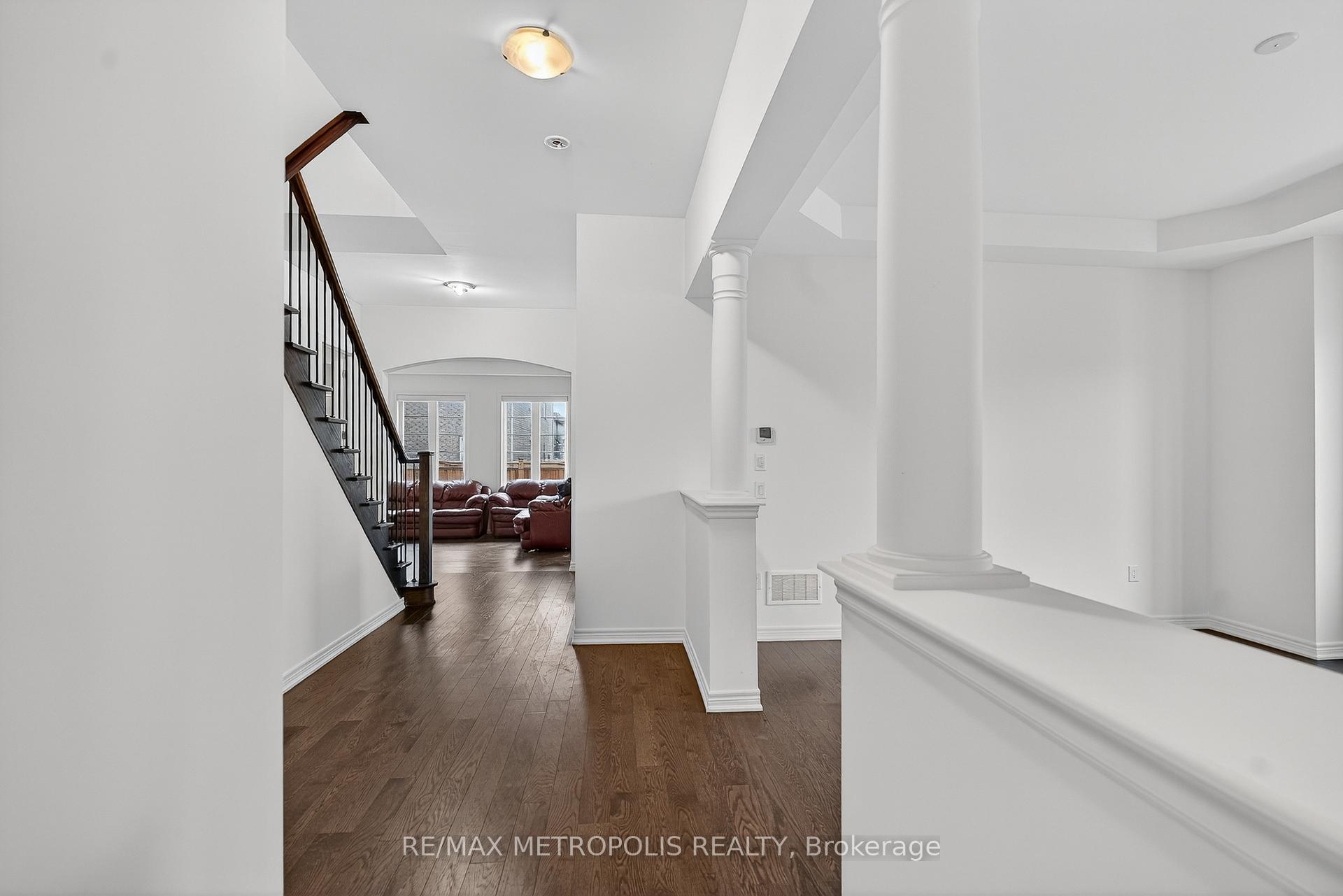 Photo 8 of Unit Upper, 31 Elverton Crescent, Brampton, Northwest Brampton — HOMEH