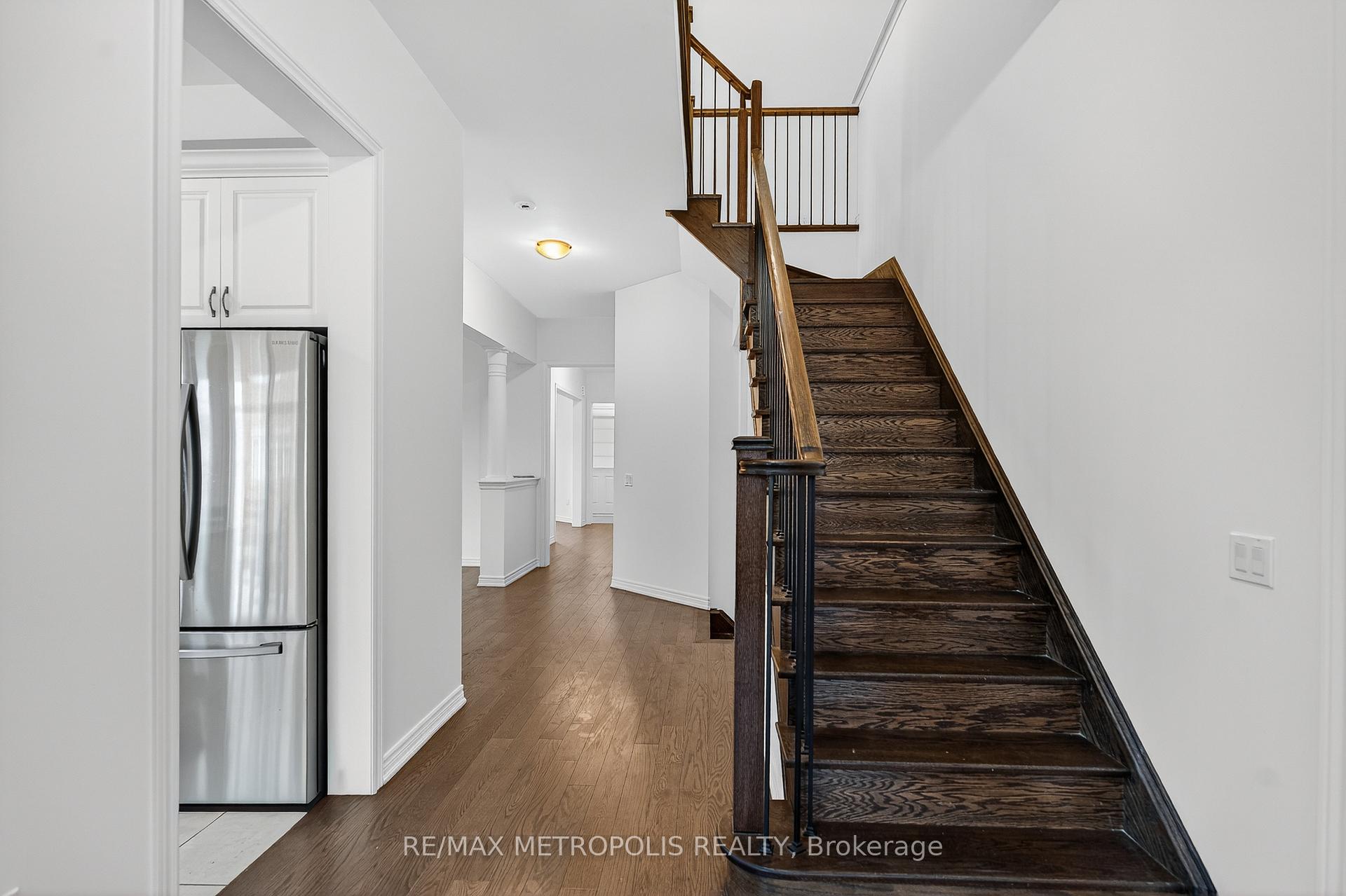 Photo 9 of Unit Upper, 31 Elverton Crescent, Brampton, Northwest Brampton — HOMEH