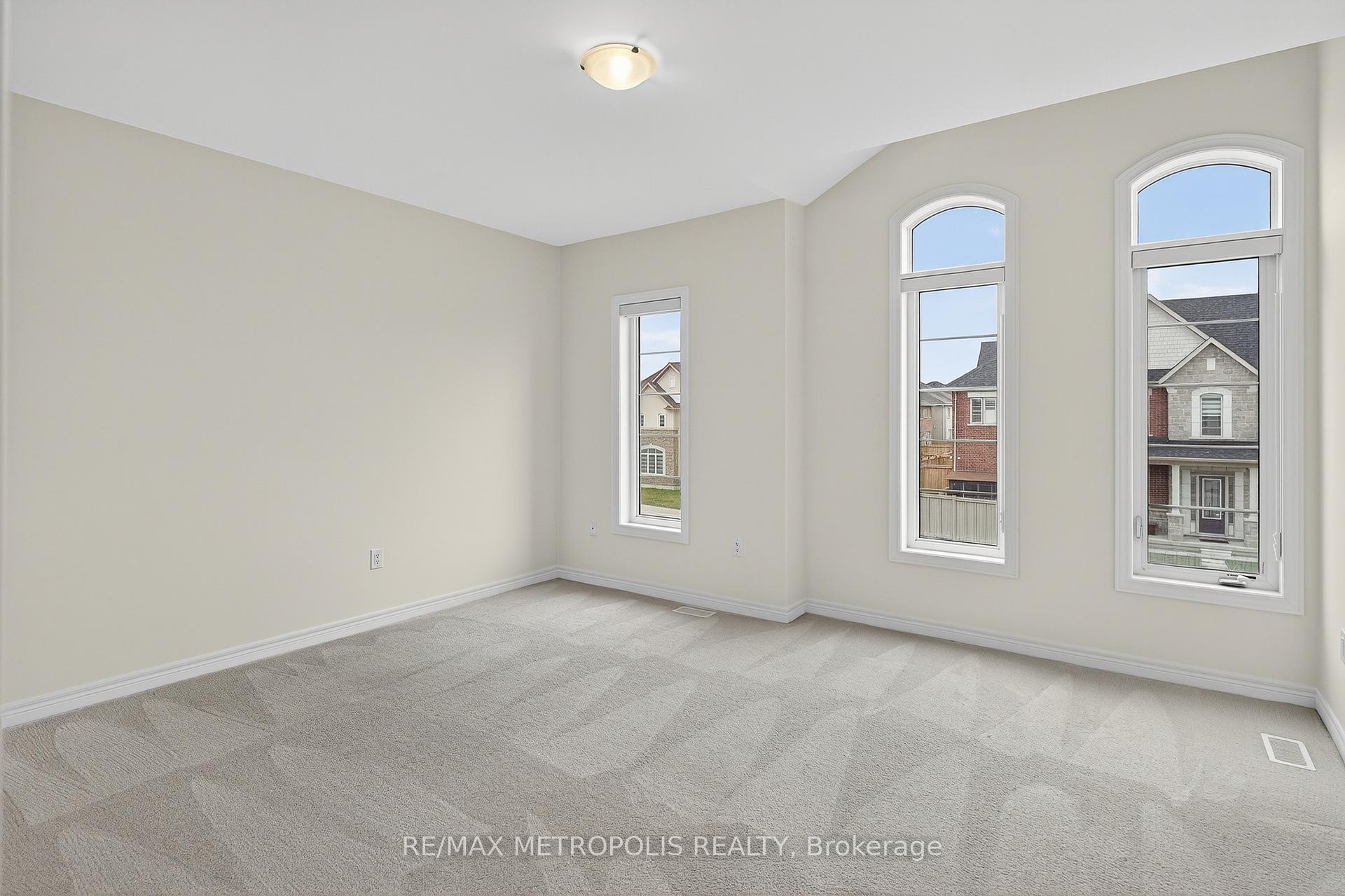 Photo 17 of Unit Upper, 31 Elverton Crescent, Brampton, Northwest Brampton — HOMEH