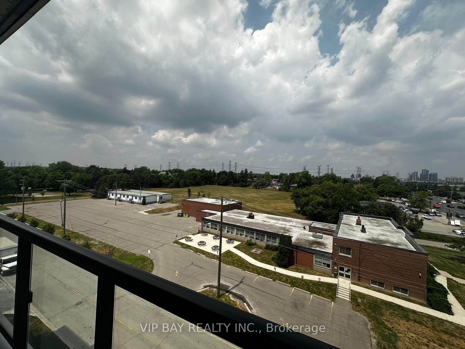 Photo 14 of Unit 607, 8188 Yonge Street, Vaughan, Uplands — HOMEH