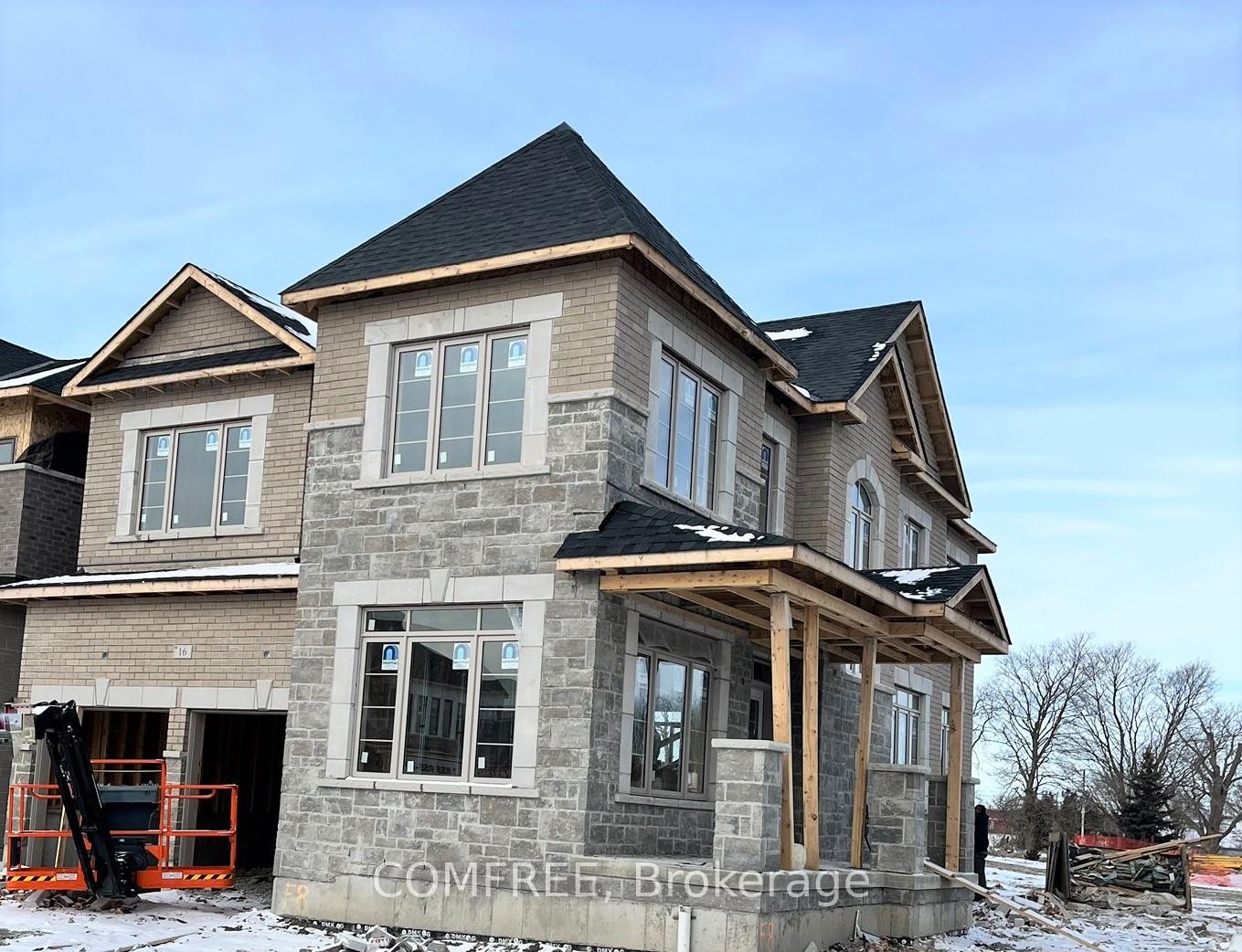 Photo 2 of 16 Fire King Drive, Whitby, Williamsburg — HOMEH