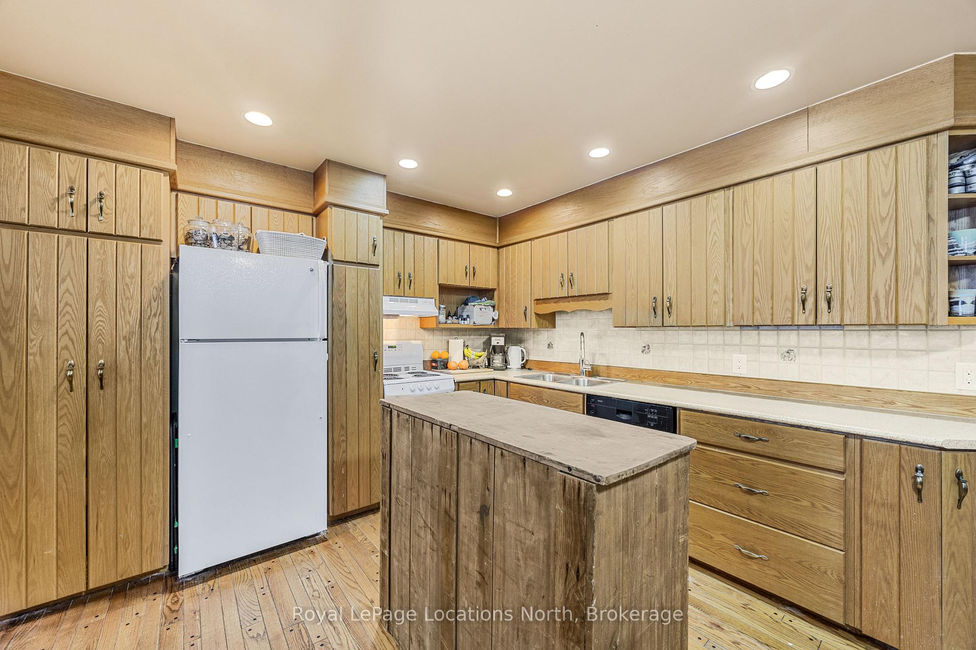 Photo 9 of 5 Church Street, Clearview, Singhampton — HOMEH