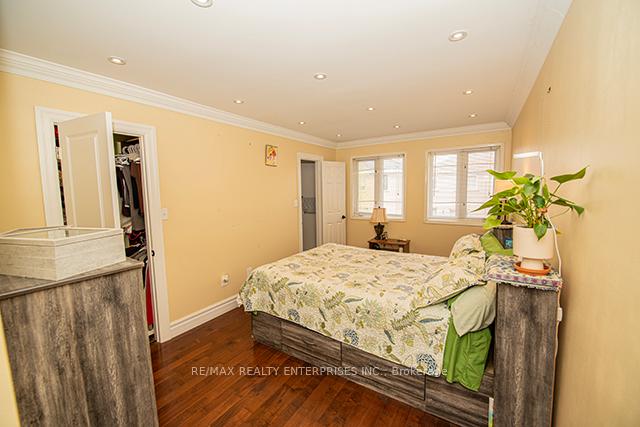 Photo 9 of 117 Sassafras Circle, Vaughan, Patterson — HOMEH