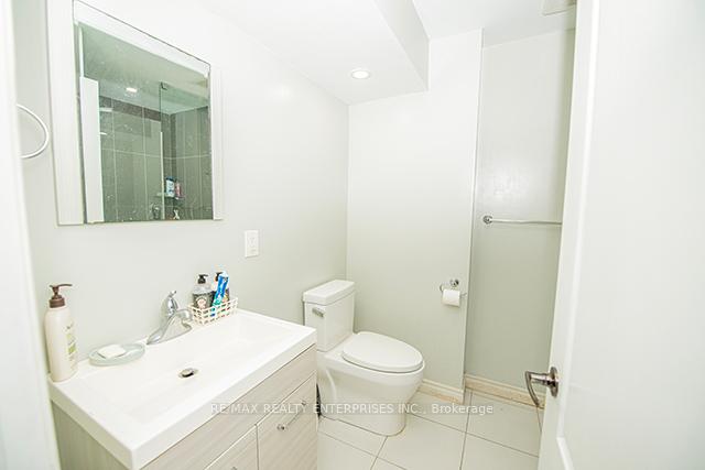 Photo 17 of 117 Sassafras Circle, Vaughan, Patterson — HOMEH